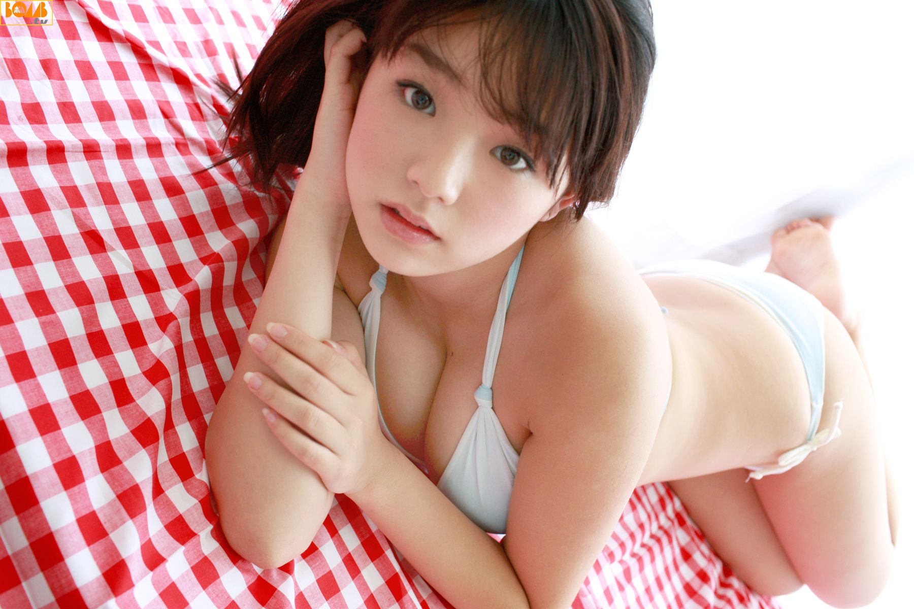 [Bomb.TV] 2010年08月刊 Ai Shinozaki 筱崎爱/篠崎愛/(48P)