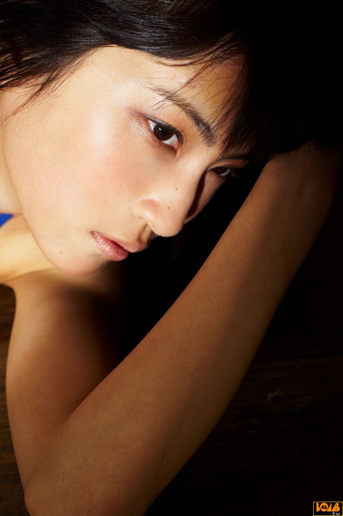 [Bomb.TV] 2010年05月刊 Mamoru Asana 護あさな/河野麻奈/(24P)