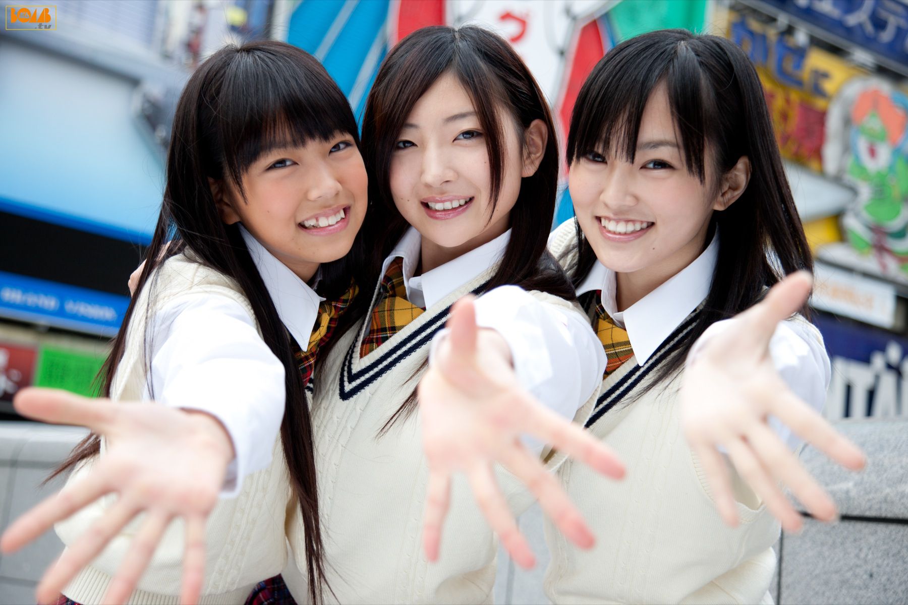 [Bomb.TV] 2011年01月刊 Nmb48 成员/(49P)