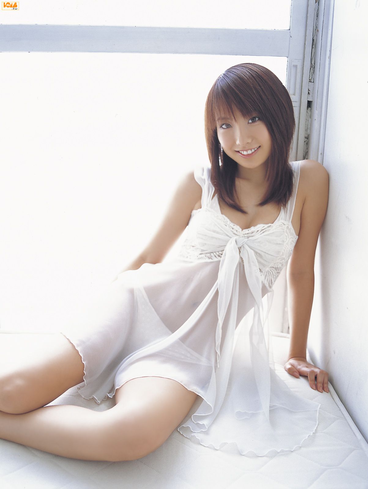 [Bomb.TV] 2007年02月刊 Azusa Yamamoto 山本梓/(39P)