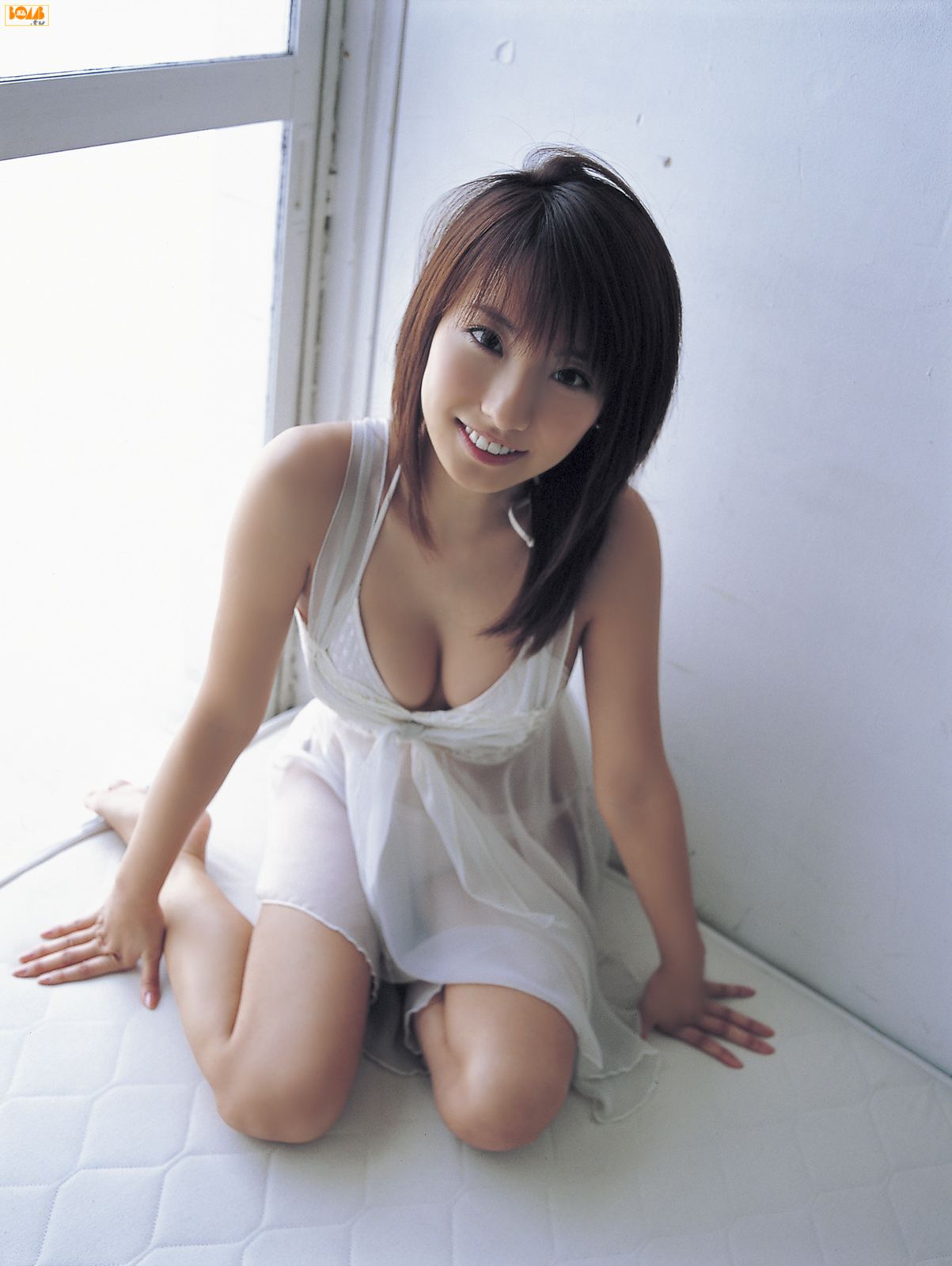 [Bomb.TV] 2007年02月刊 Azusa Yamamoto 山本梓/(39P)