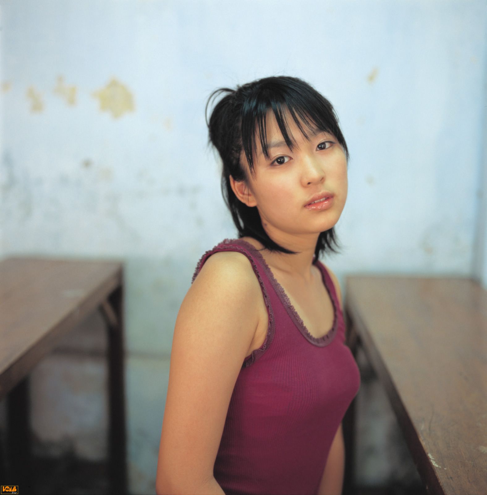 黒川芽以《Nina – Special Wallpaper》  [Bomb.TV] 2004年12月刊/(99P)