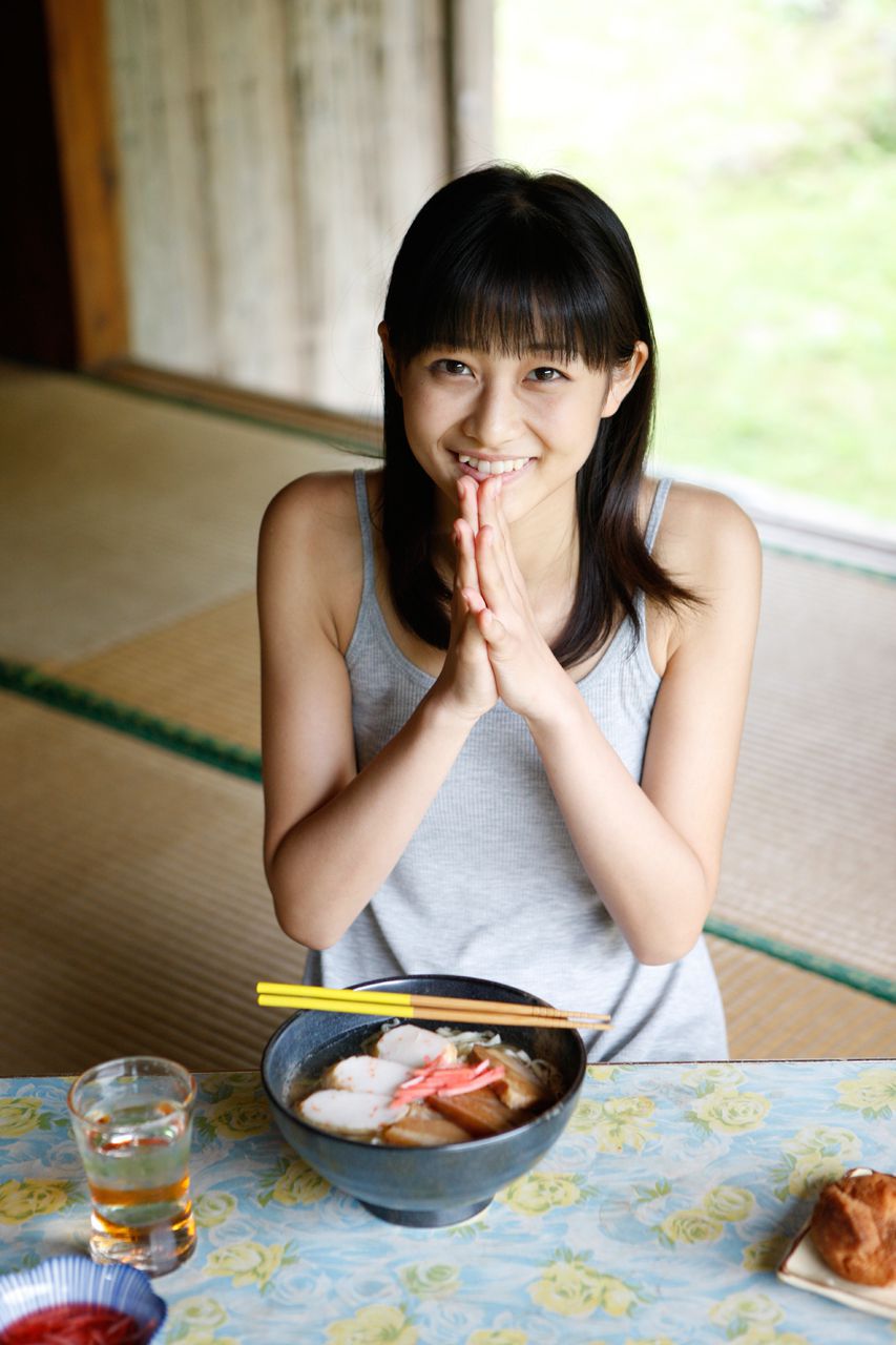 Ayaka Wada 和田彩花 [Hello! Project Digital Books] Vol.97/(98P)