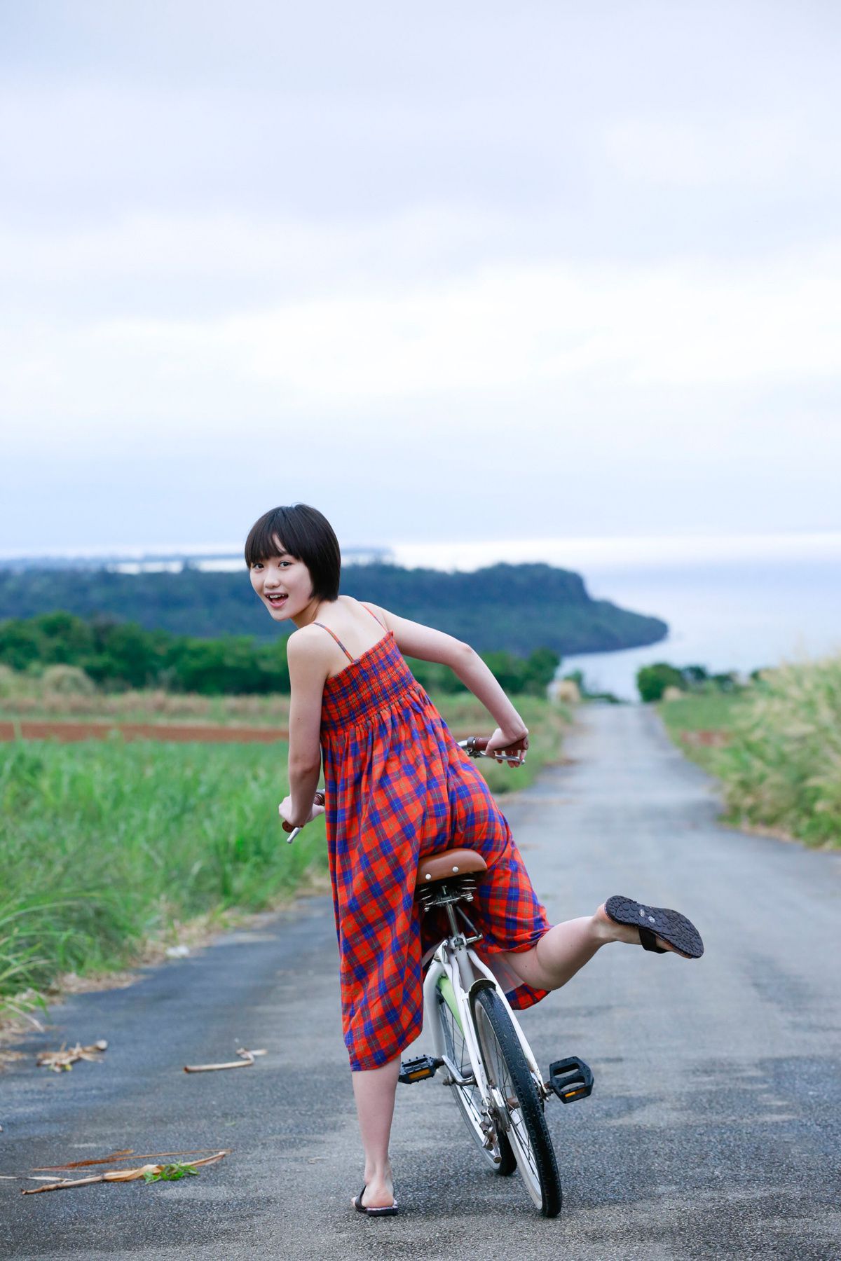 工藤遥 Haruka Kudo [Hello! Project Digital Books] Vol.137/(103P)