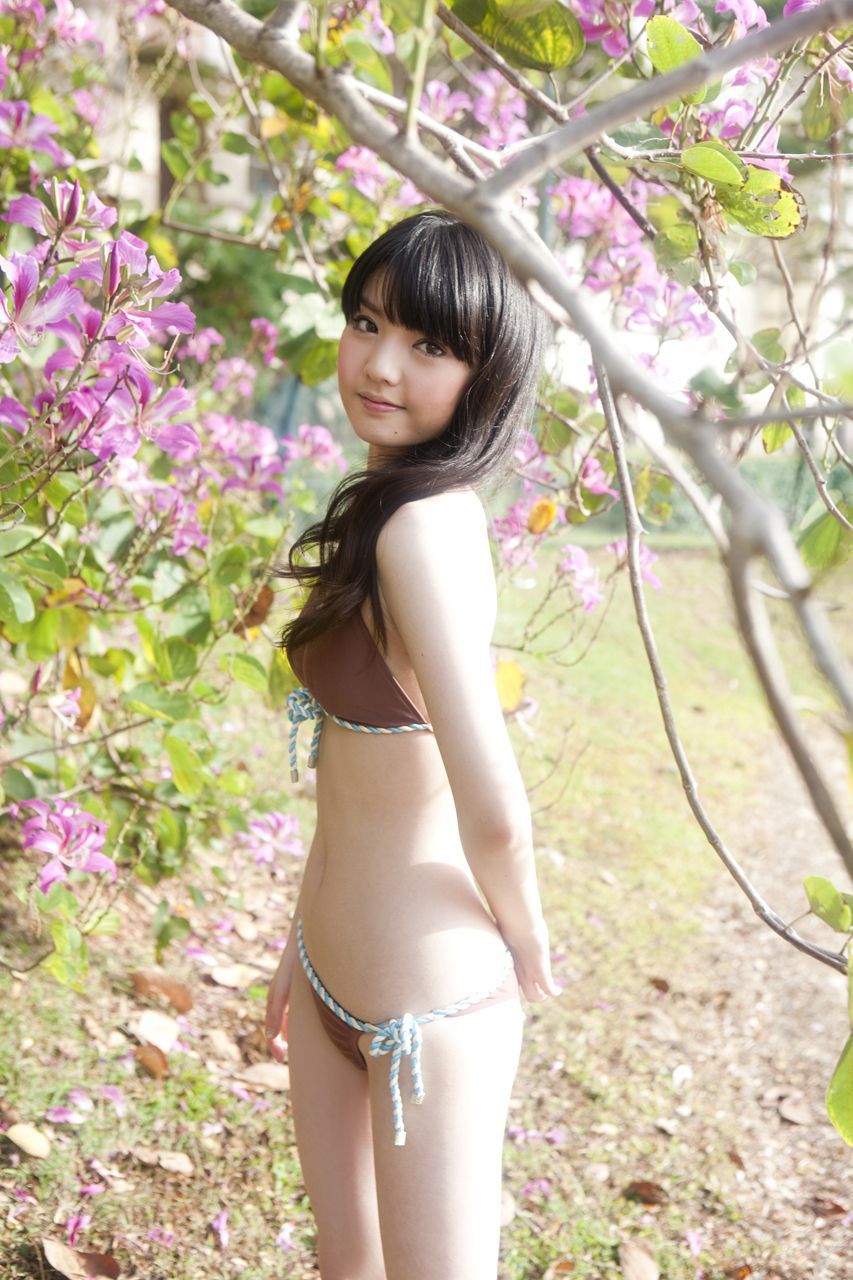 道重さゆみ/道重沙由美 Sayumi Michishige [Hello! Project Digital Books] Vol.75/(113P)