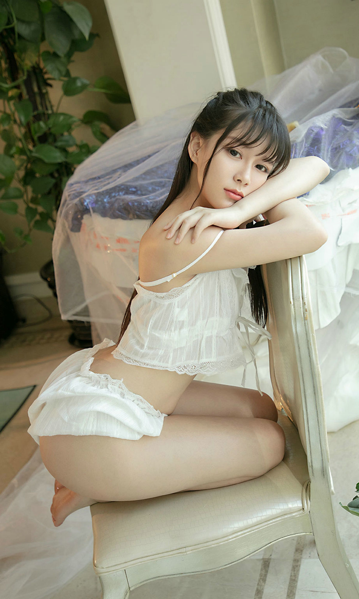 [尤果圈爱尤物] No.1509 Sarah 白苹果/(35P)