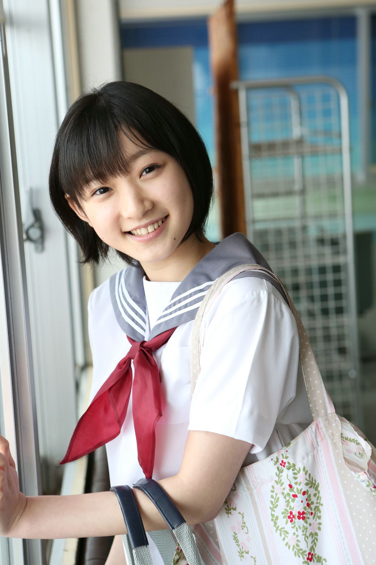 Miyamoto Karin 宫本佳林 [Hello! Project Digital Books] Vol.129/(100P)