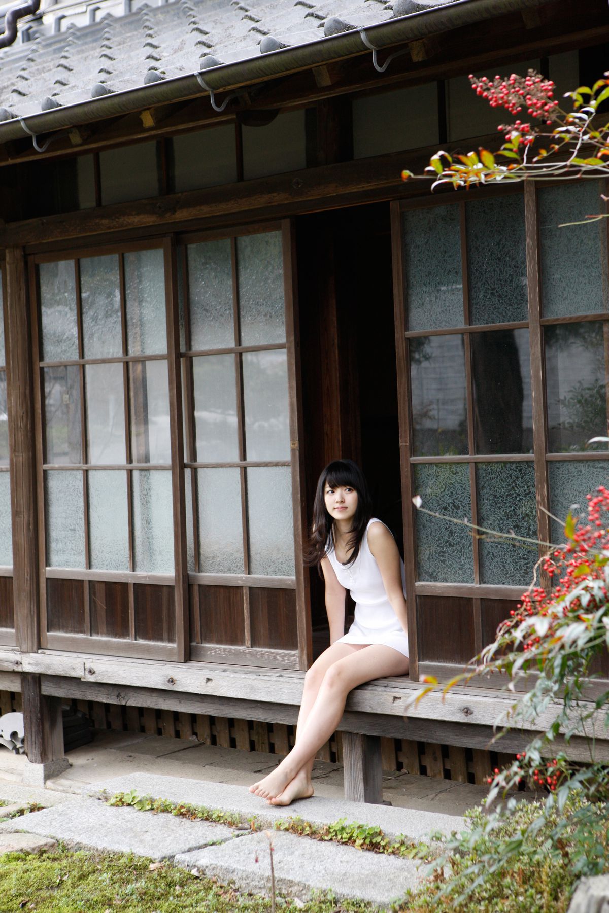 Airi Suzuki 鈴木愛理 [Hello! Project Digital Books] Vol.106/(106P)