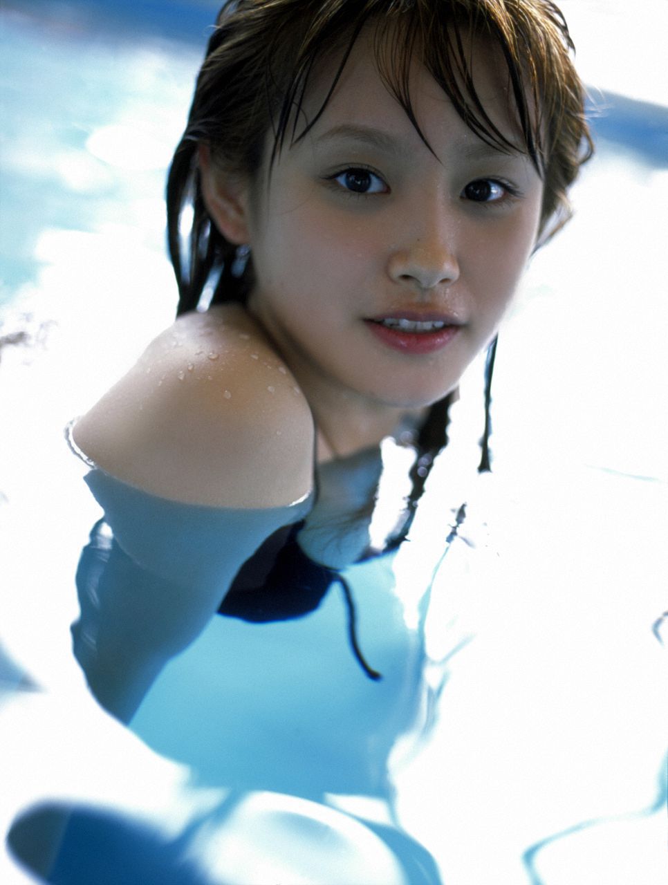 Ai Takahashi 高橋愛 [Hello! Project Digital Books] Vol.16/(100P)