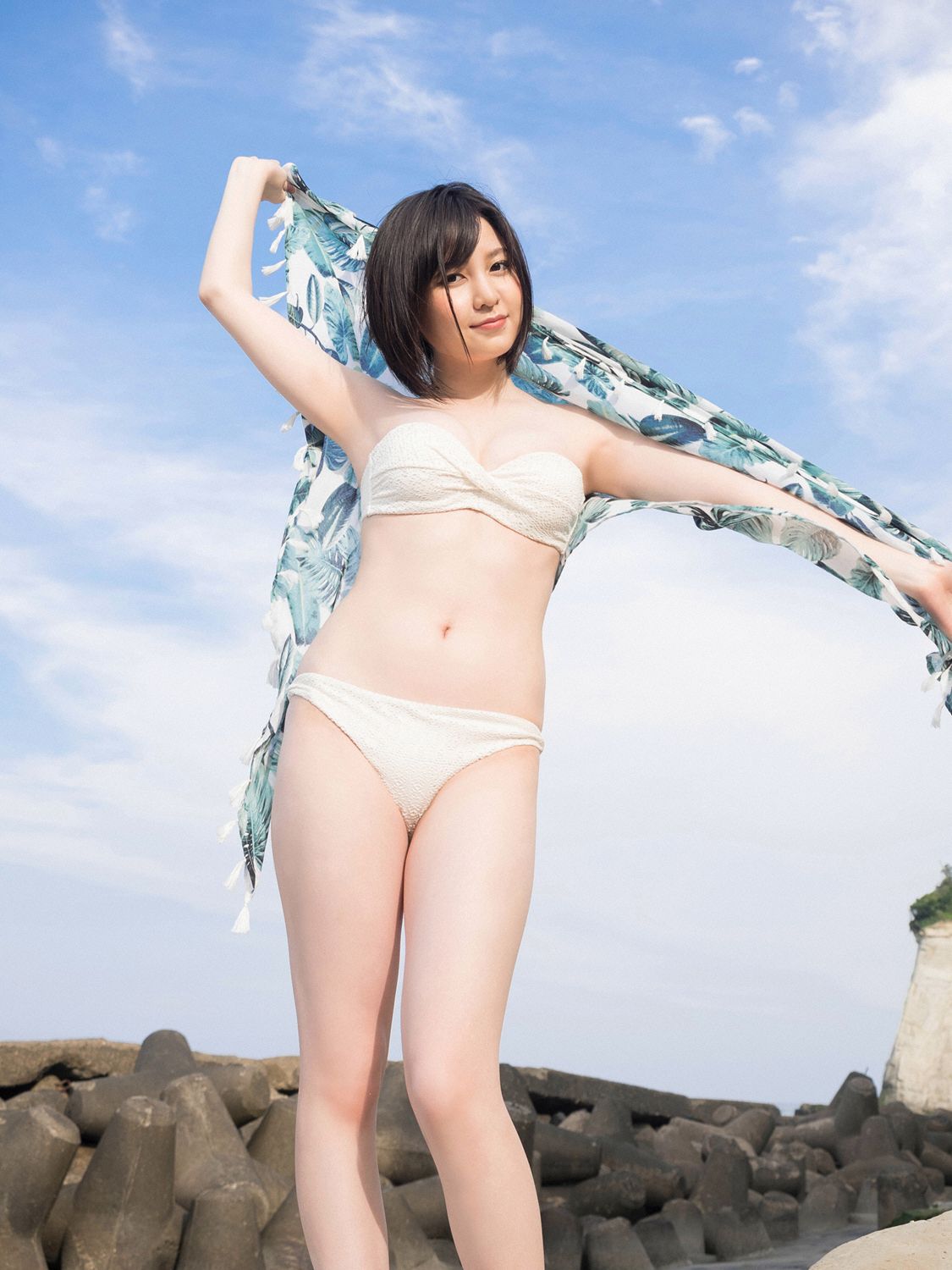 [YS Web] Vol.736 Karen Iwata 岩田華怜/(96P)