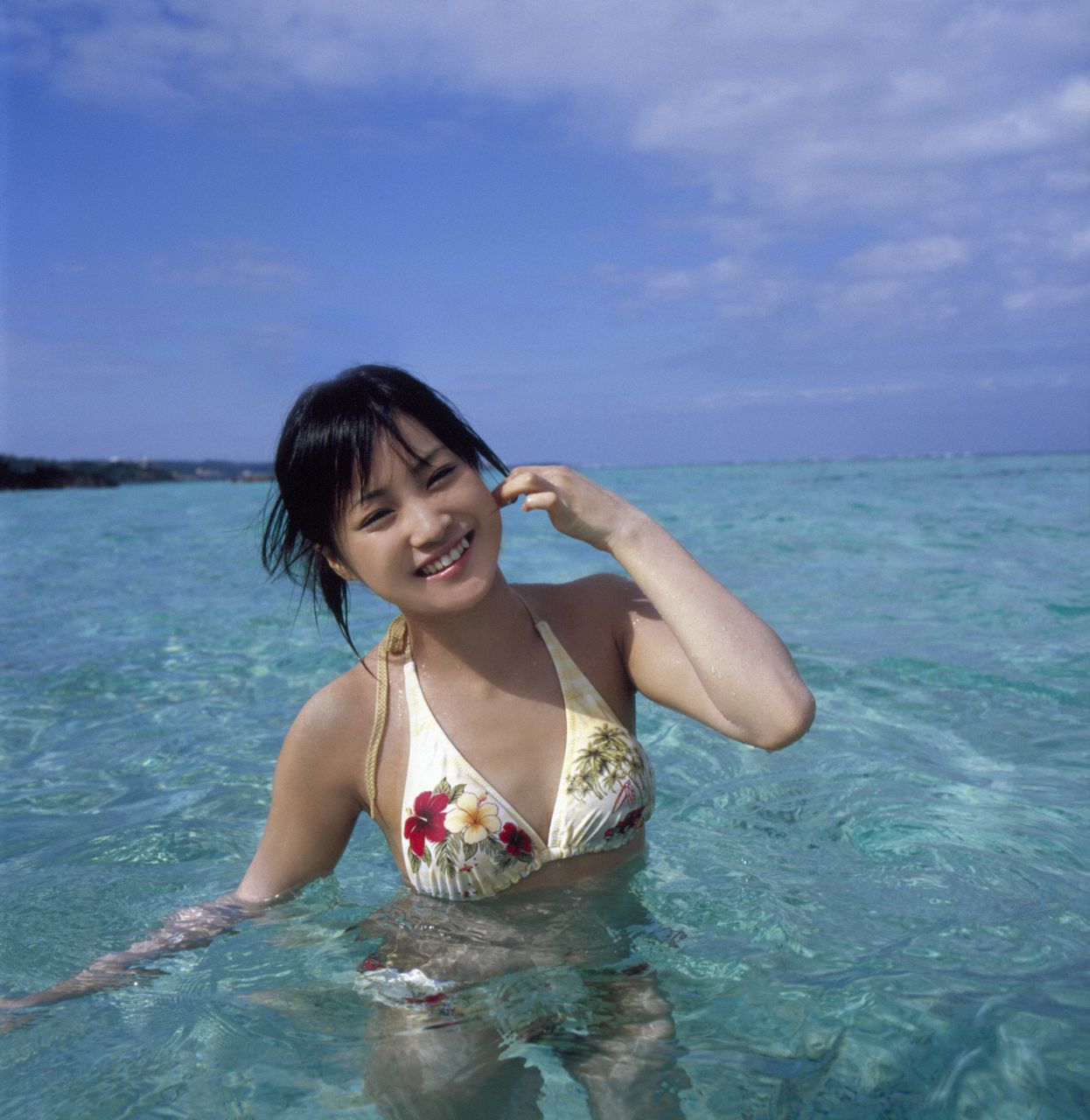 Eri Kamei 亀井絵里 [Hello! Project Digital Books] Vol.17/(99P)