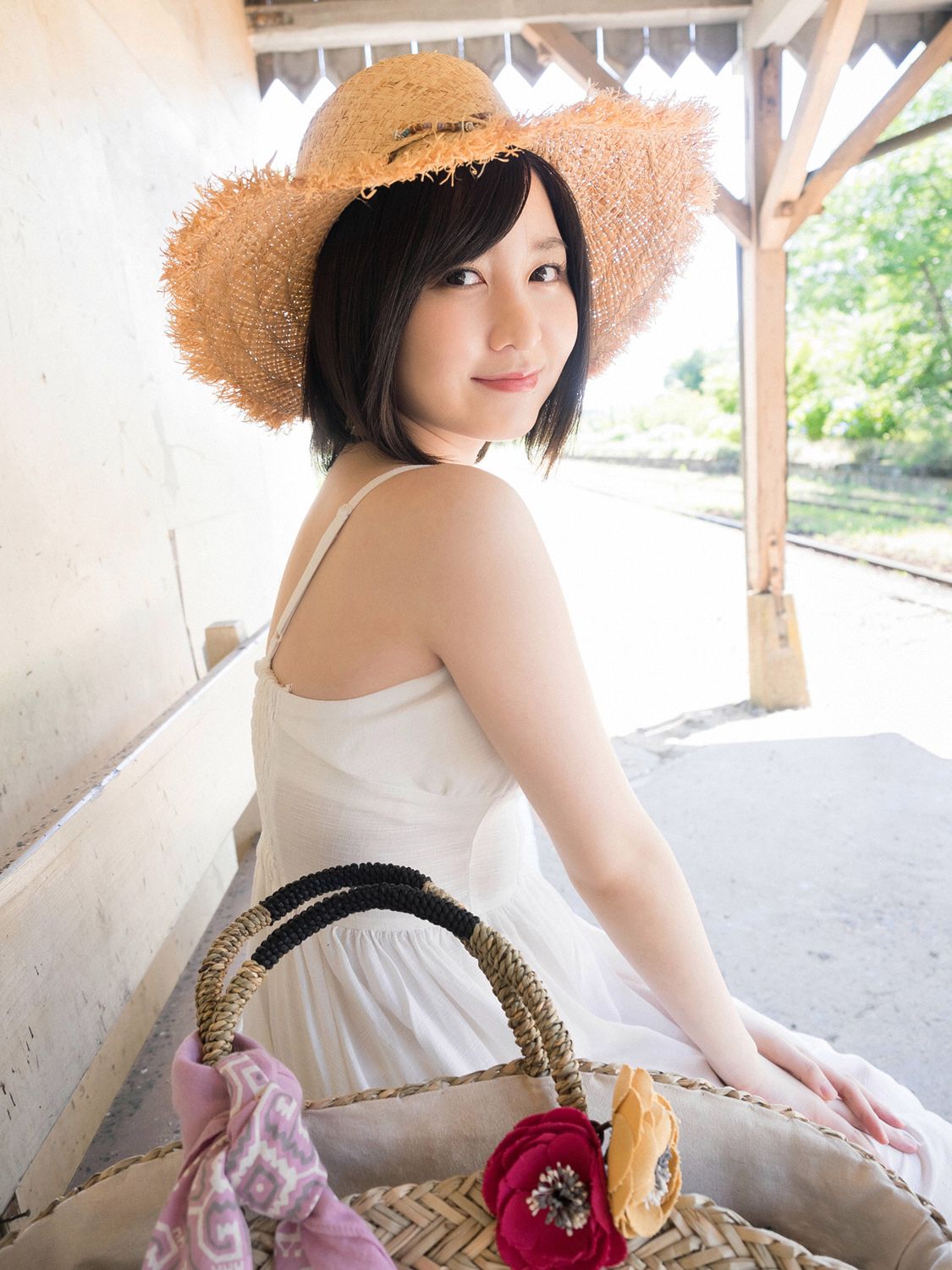 [YS Web] Vol.736 Karen Iwata 岩田華怜/(96P)