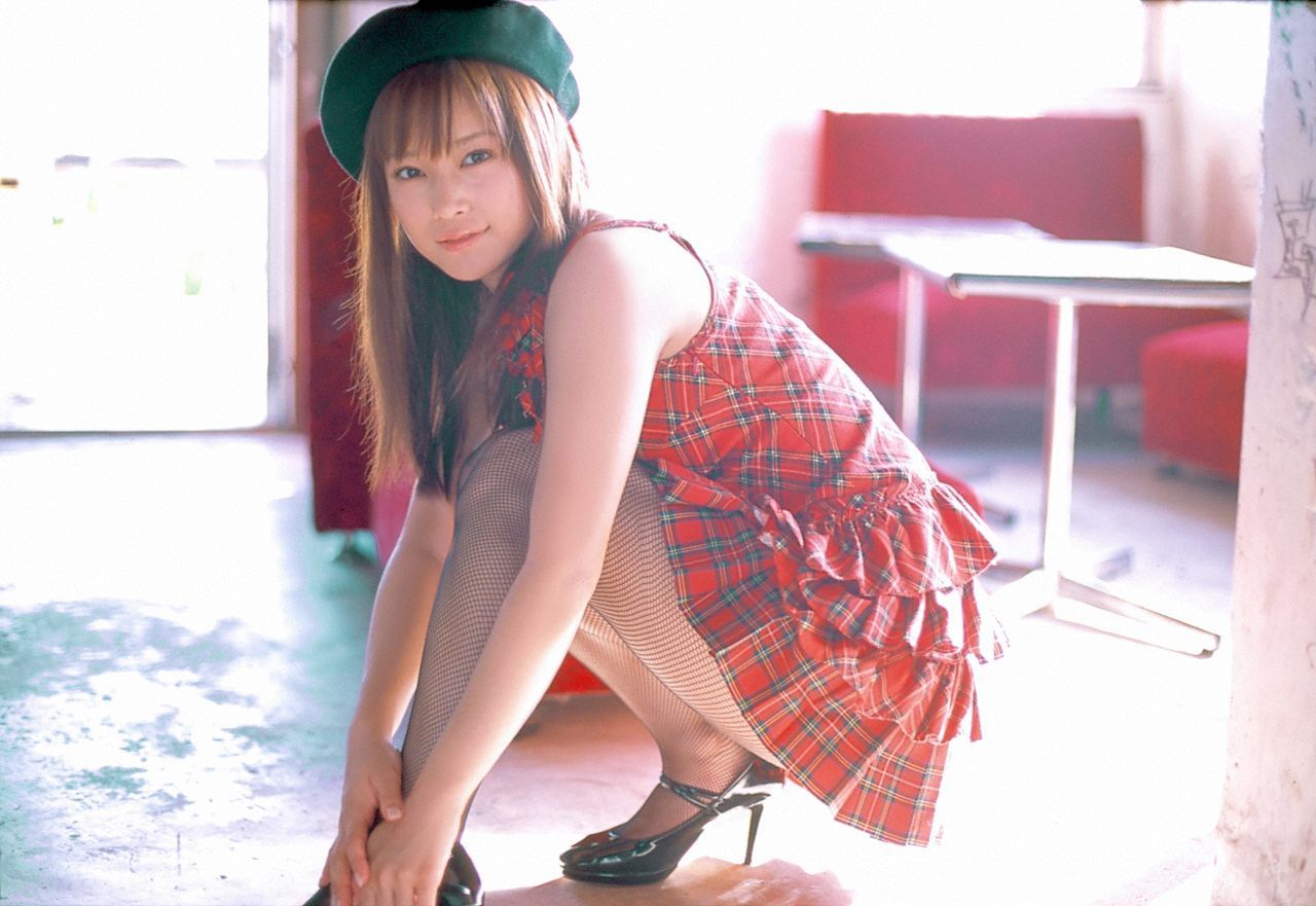 Eri Kamei 亀井絵里 [Hello! Project Digital Books] Vol.65/(112P)