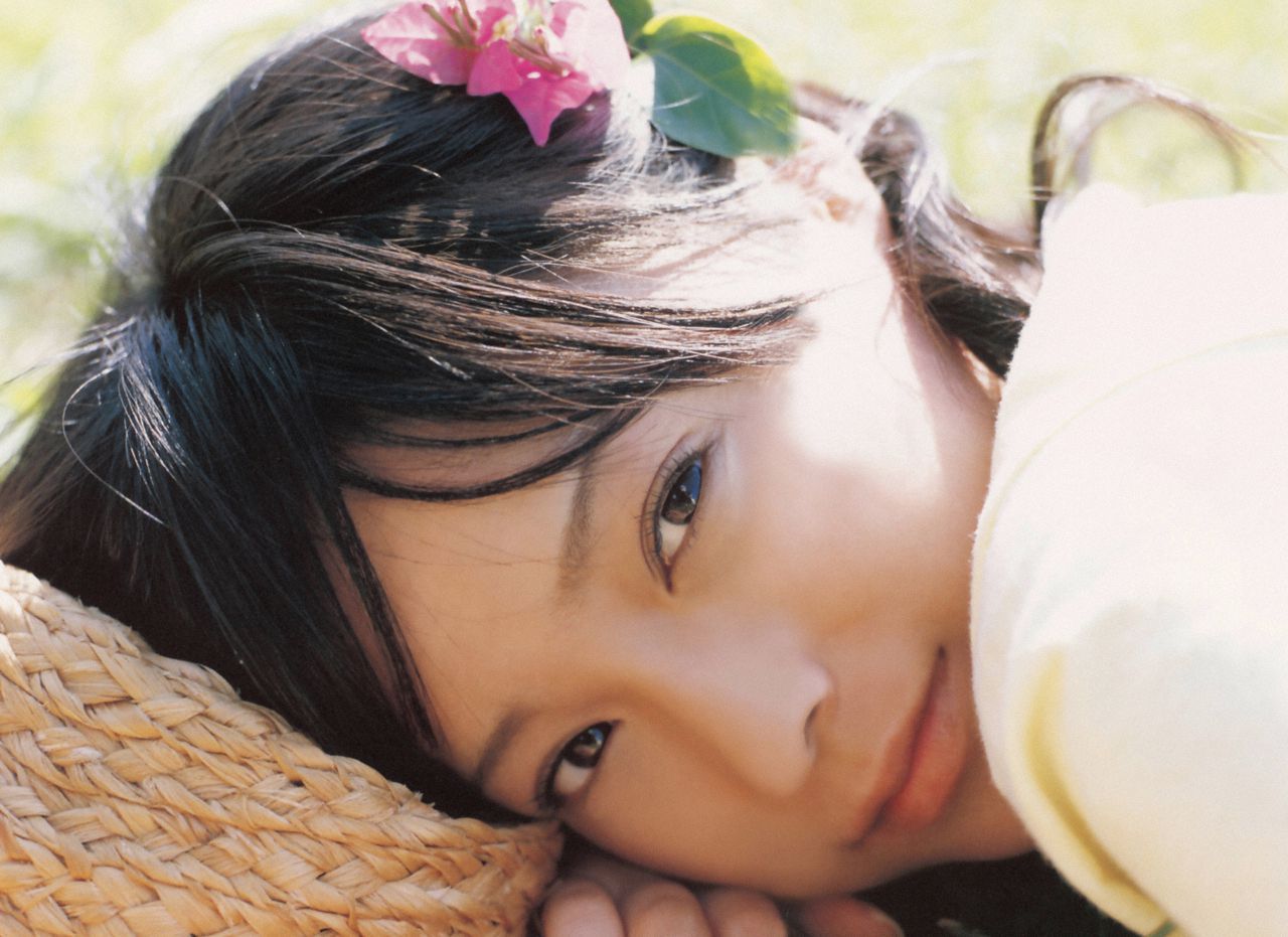 Eri Kamei 亀井絵里 [Hello! Project Digital Books] Vol.17/(99P)