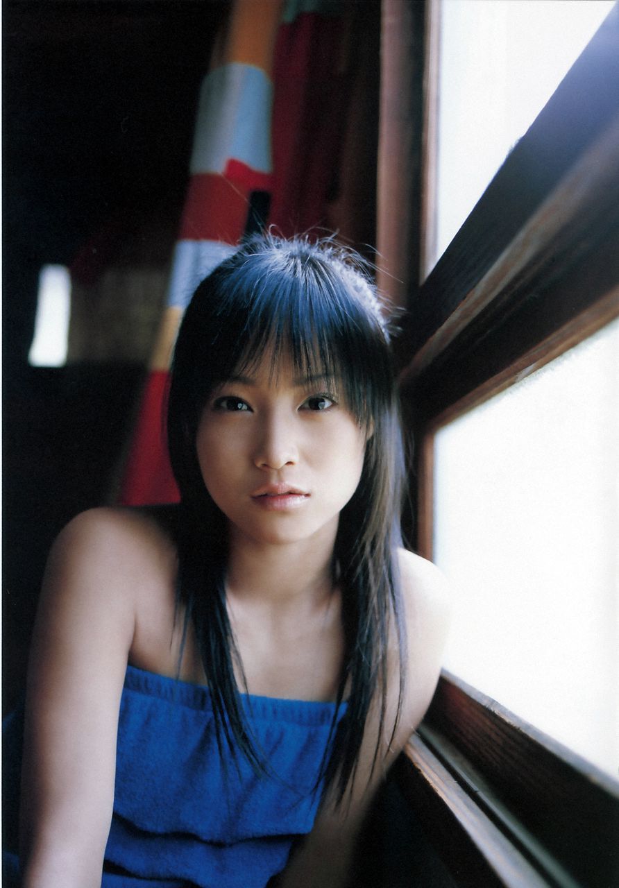 Eri Kamei 亀井絵里 [Hello! Project Digital Books] Vol.17/(99P)