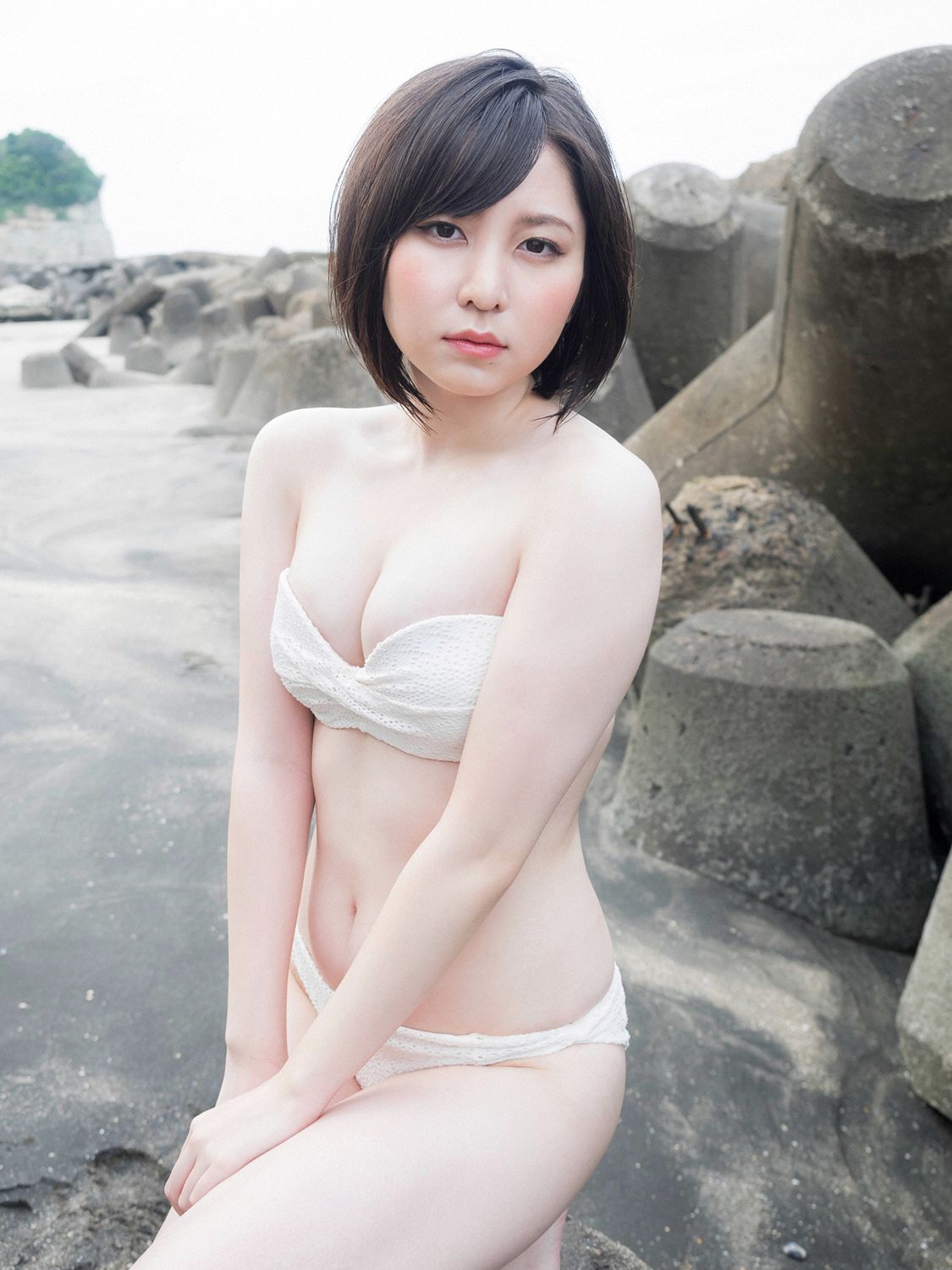 [YS Web] Vol.736 Karen Iwata 岩田華怜/(96P)