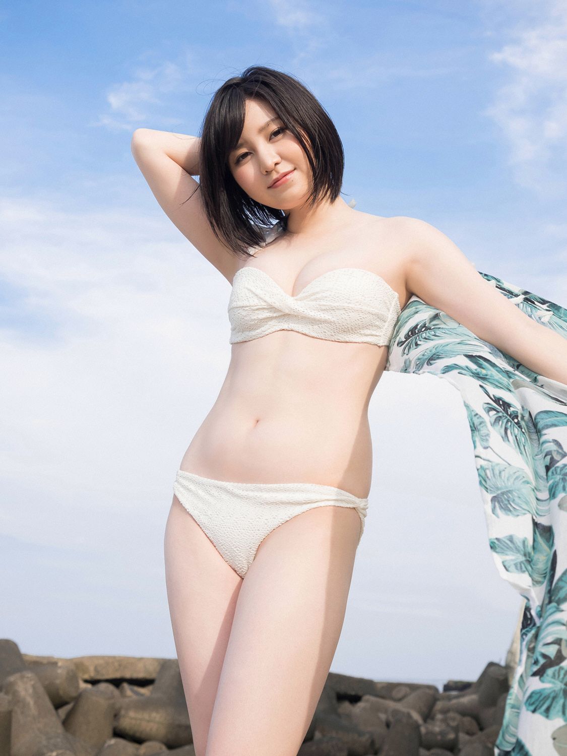 [YS Web] Vol.736 Karen Iwata 岩田華怜/(96P)