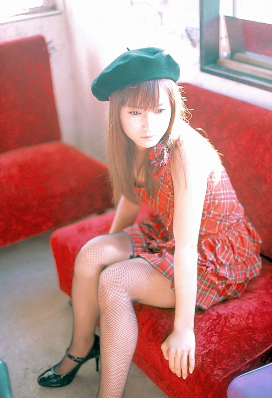 Eri Kamei 亀井絵里 [Hello! Project Digital Books] Vol.65/(112P)