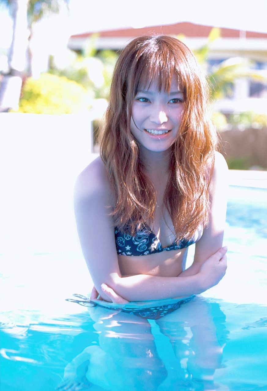 Eri Kamei 亀井絵里 [Hello! Project Digital Books] Vol.65/(112P)