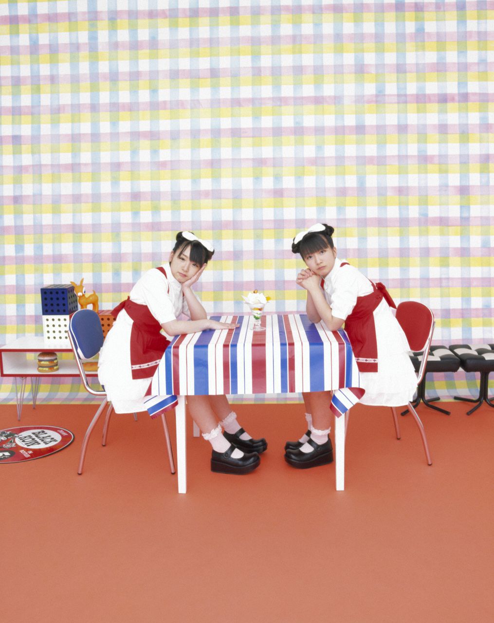 加护亚依、辻希美 [Hello! Project Digital Books] Vol.10/(100P)