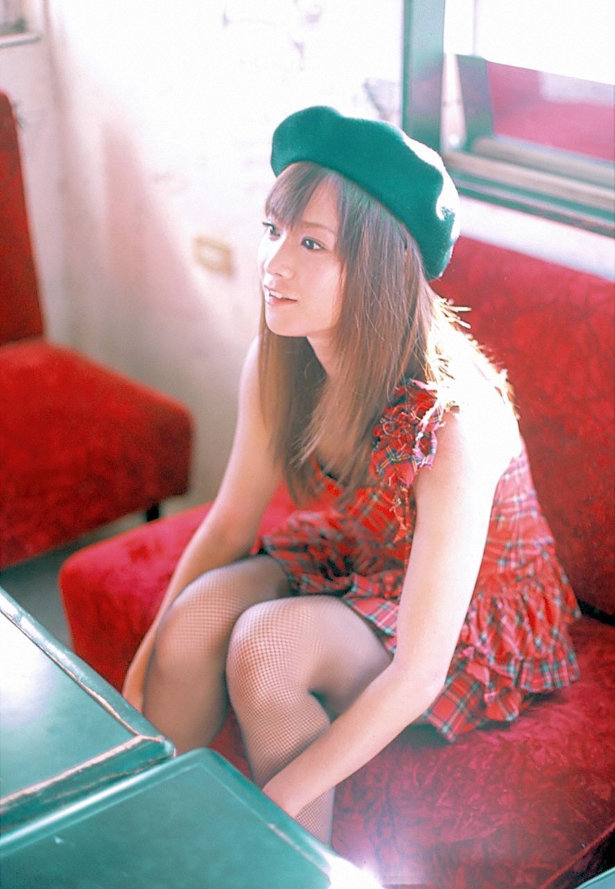 Eri Kamei 亀井絵里 [Hello! Project Digital Books] Vol.65/(112P)