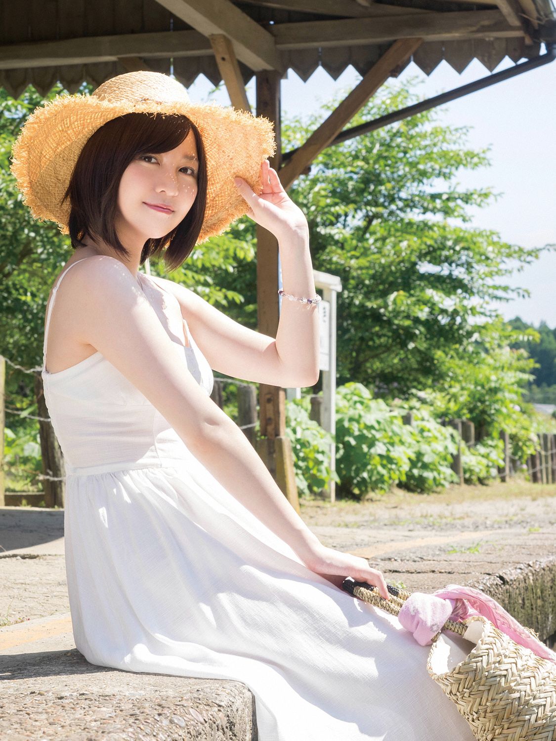 [YS Web] Vol.736 Karen Iwata 岩田華怜/(96P)