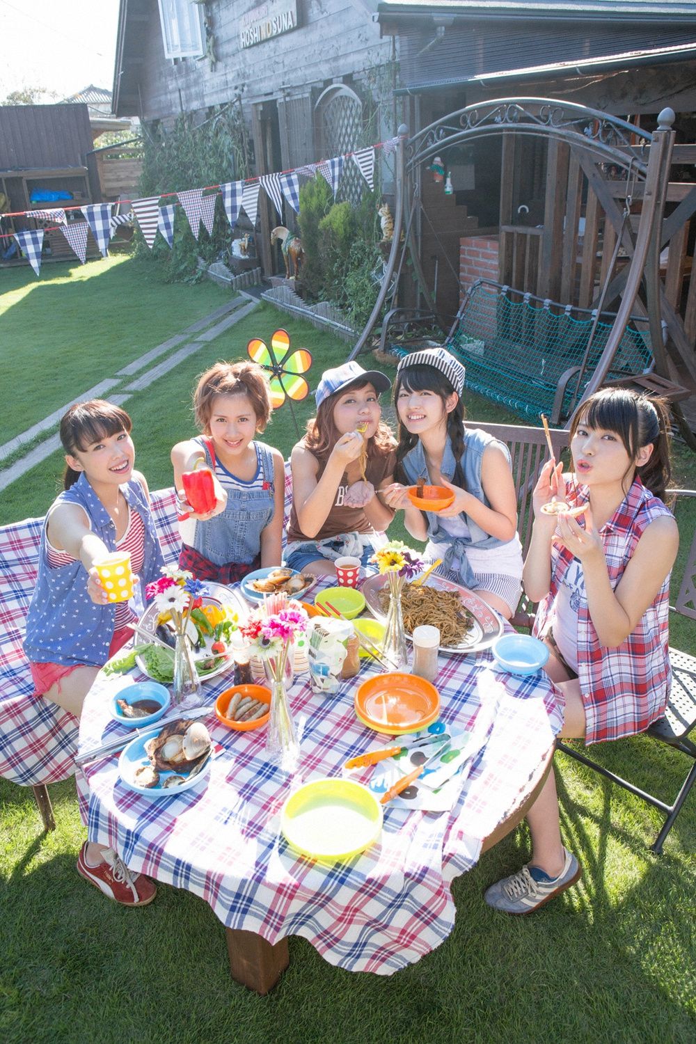 ℃-ute《終わらない夏》 [YS Web] Vol.581/(73P)