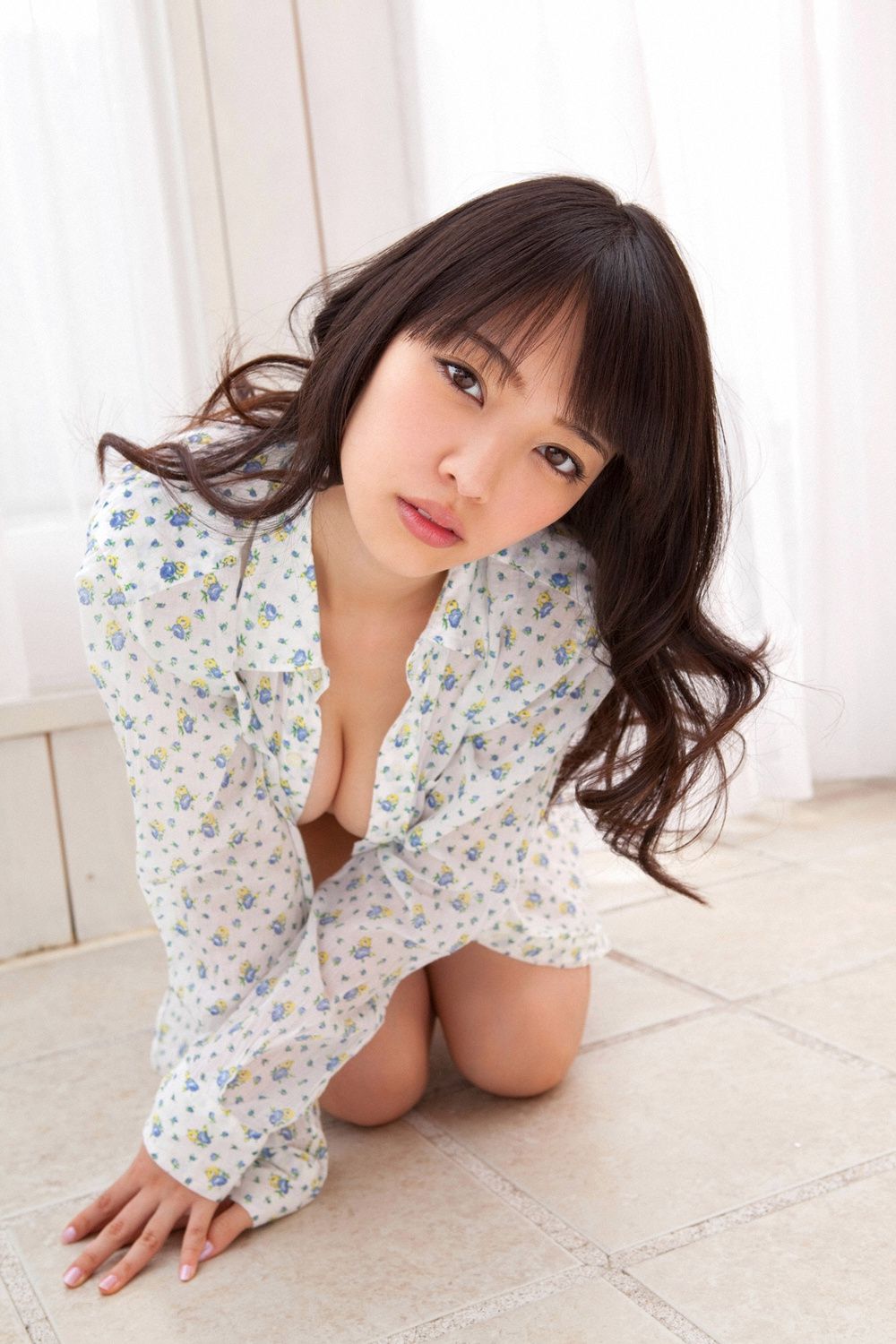 安藤遥《禁断のしなやかBODY》 [YS Web] Vol.477/(100P)