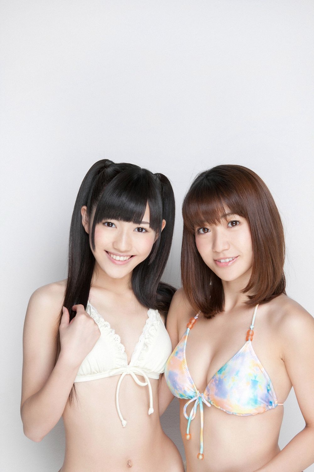 大島優子/渡辺麻友《ゆうことまゆゆのサマーバケーション》 [YS Web] Vol.435/(64P)