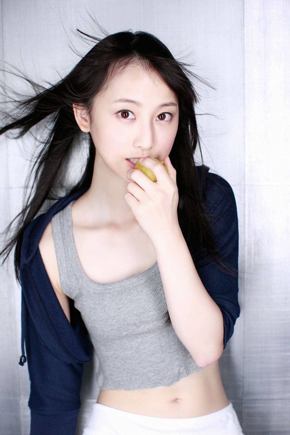 松井玲奈《Beauty Rena》 [YS Web] Vol.421/(77P)