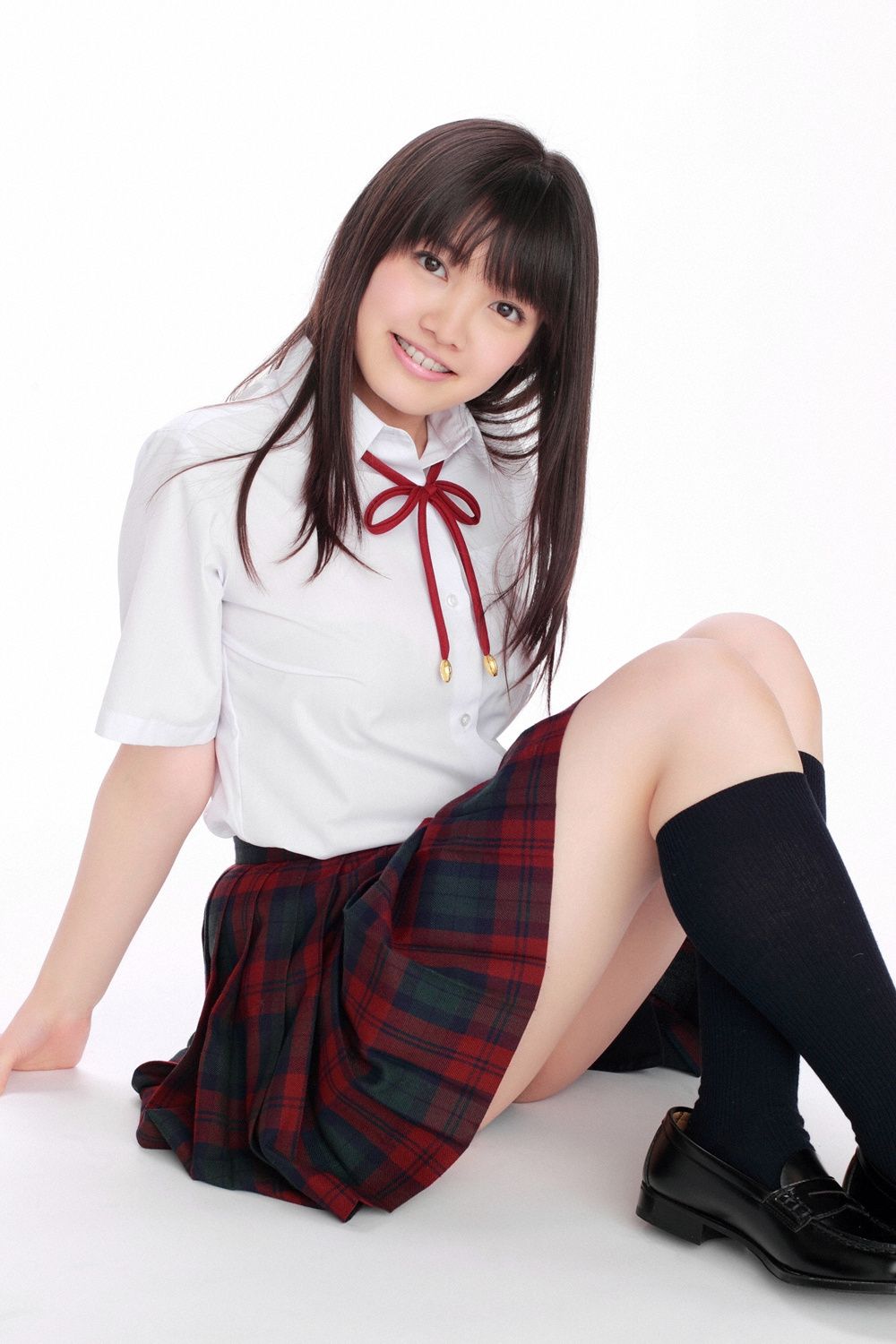 山下奈々香/山下奈奈香《B89cm!!大型新人エントリー!!》 [YS Web] Vol.359/(37P)