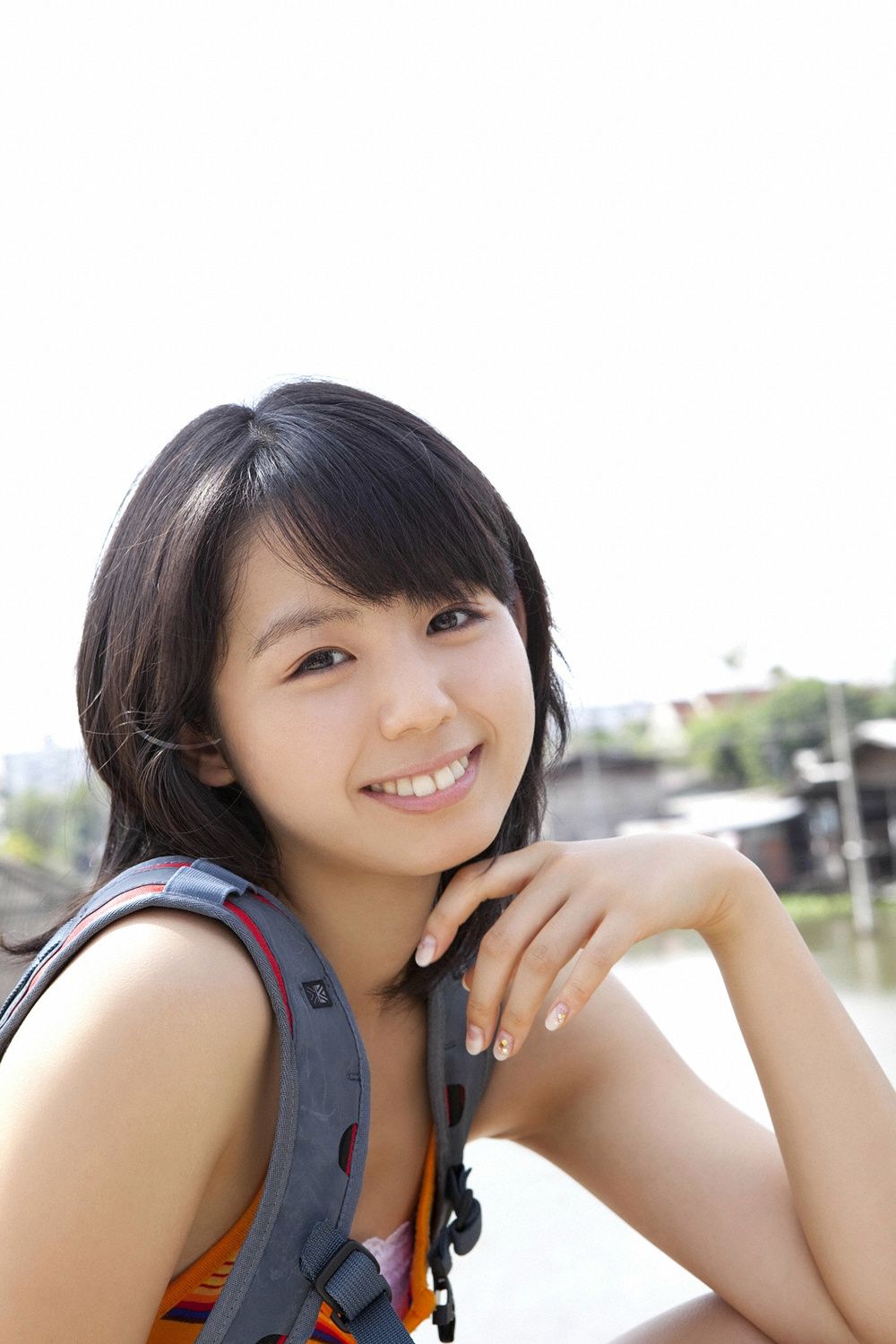 小池里奈《冒険したいお年頃》 [YS Web] Vol.377/(100P)