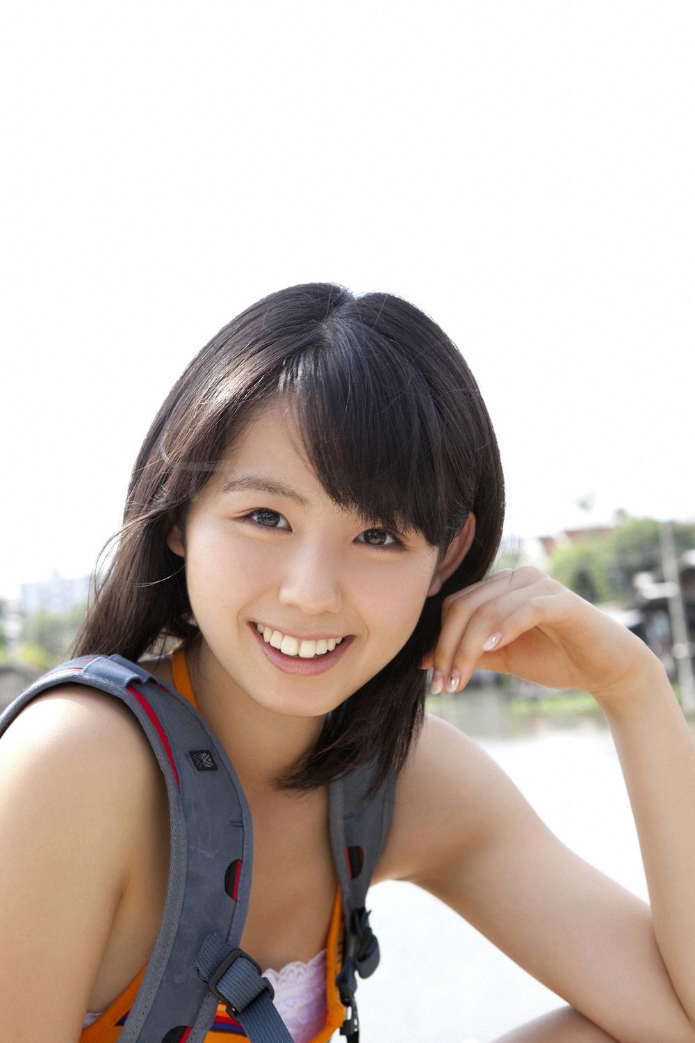 小池里奈《冒険したいお年頃》 [YS Web] Vol.377/(100P)