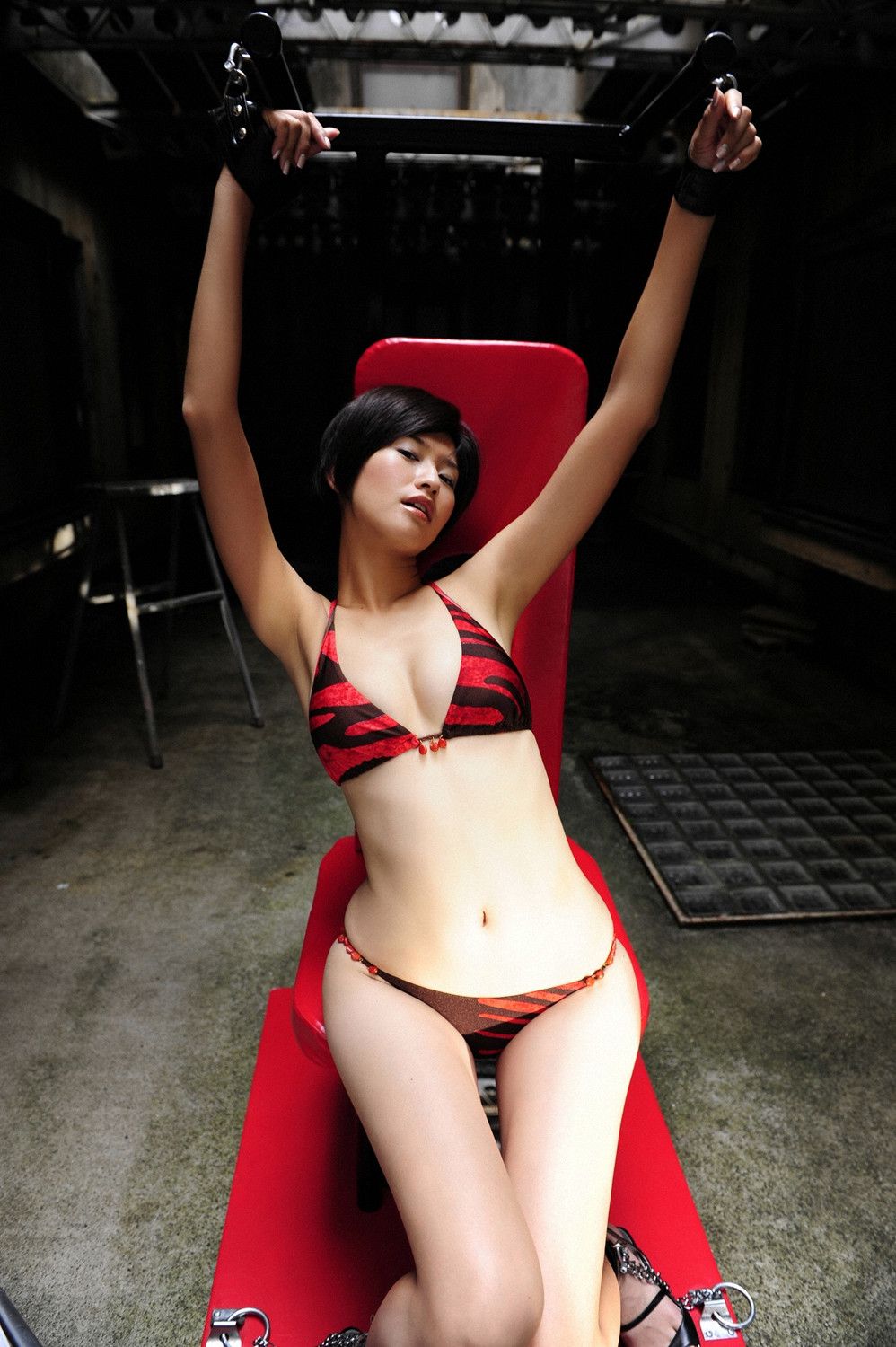 Chisato Morishita 森下千里《M》 [YS Web] Vol.320/(110P)