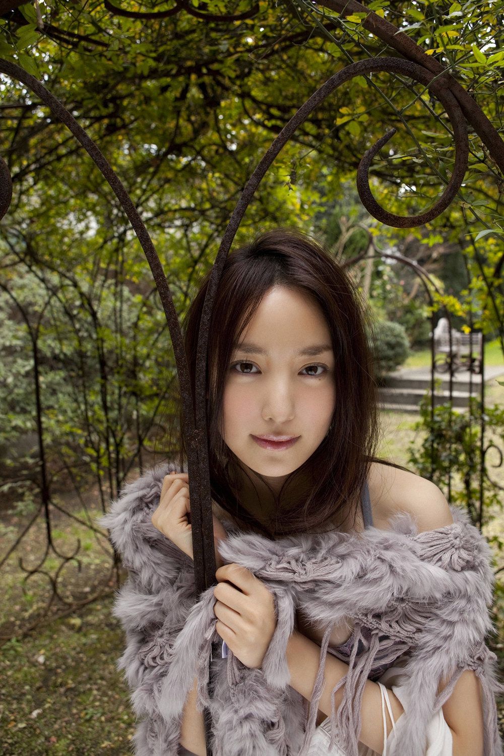 [YS Web] Vol.295 Natsuko Nagaike 永池南津子/(105P)