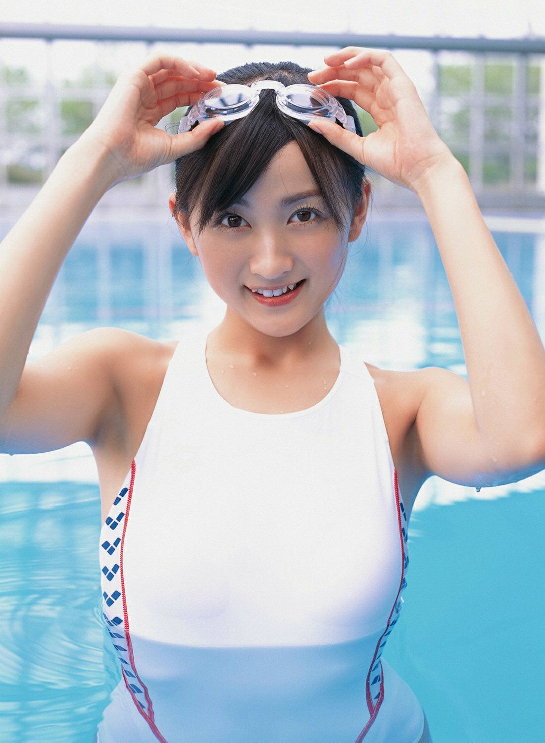 [YS Web] Vol.222 Ayaka Komatsu 小松彩夏/(68P)