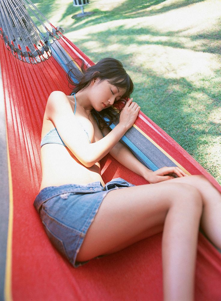 小松彩夏《No Border》 [YS Web] Vol.152/(48P)