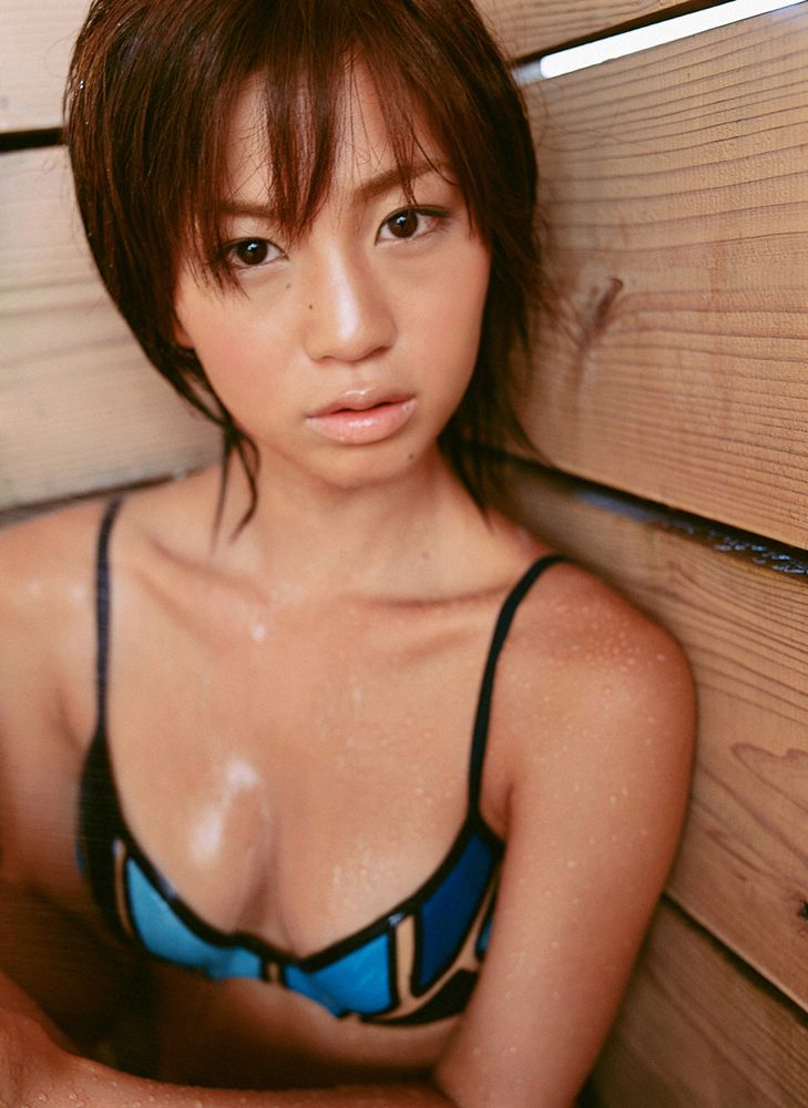 安田美沙子《Kiss of Life》 [YS Web] Vol.120/(81P)