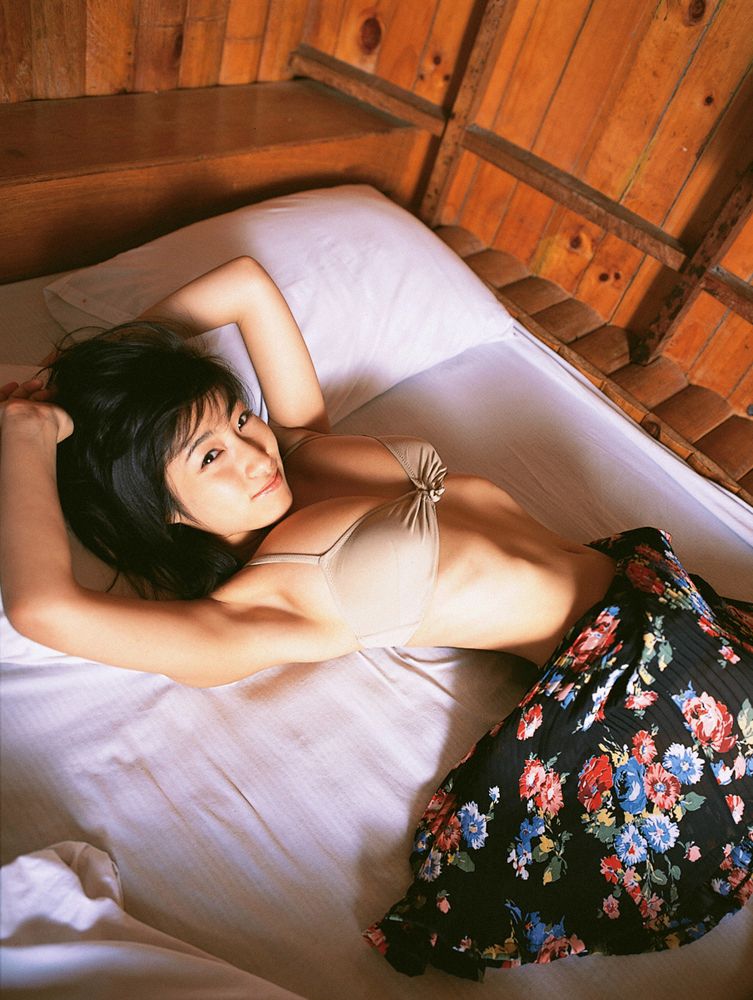 佐藤寛子《Secret Love》 [YS Web] Vol.116/(66P)