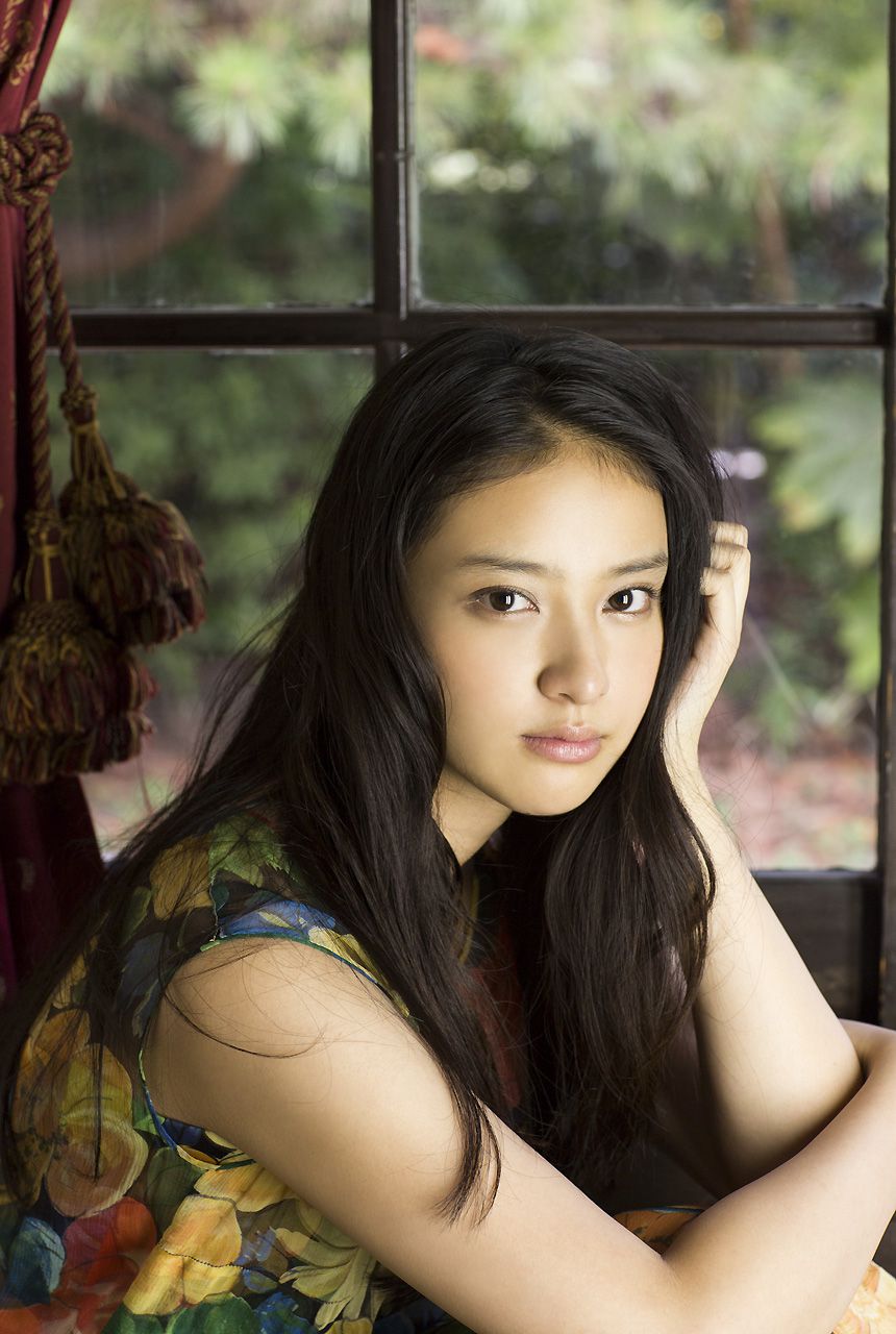 武井咲 Emi Takei 《2012年12月刊号》 [Image.tv]/(27P)