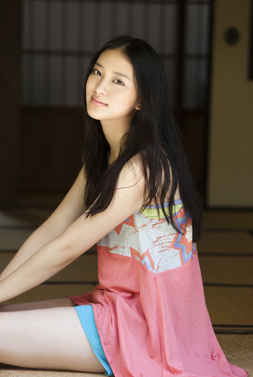 武井咲 Emi Takei 《2012年12月刊号》 [Image.tv]/(27P)