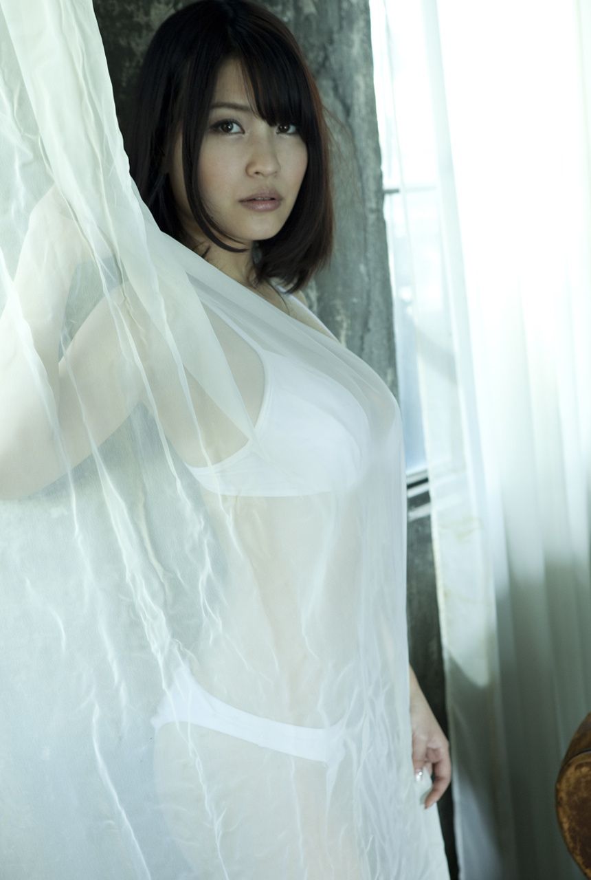 岸明日香 Asuka Kishi 《White Swan》 [Image.tv]/(66P)