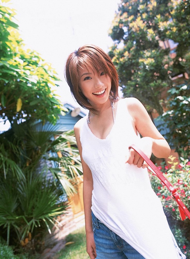 山本梓《Life is Full of Joy》 [YS Web] Vol.129/(50P)