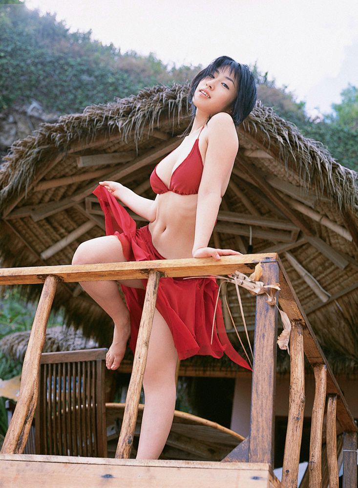 佐藤寛子《Dive Into Your Body》 [YS Web] Vol.127/(67P)