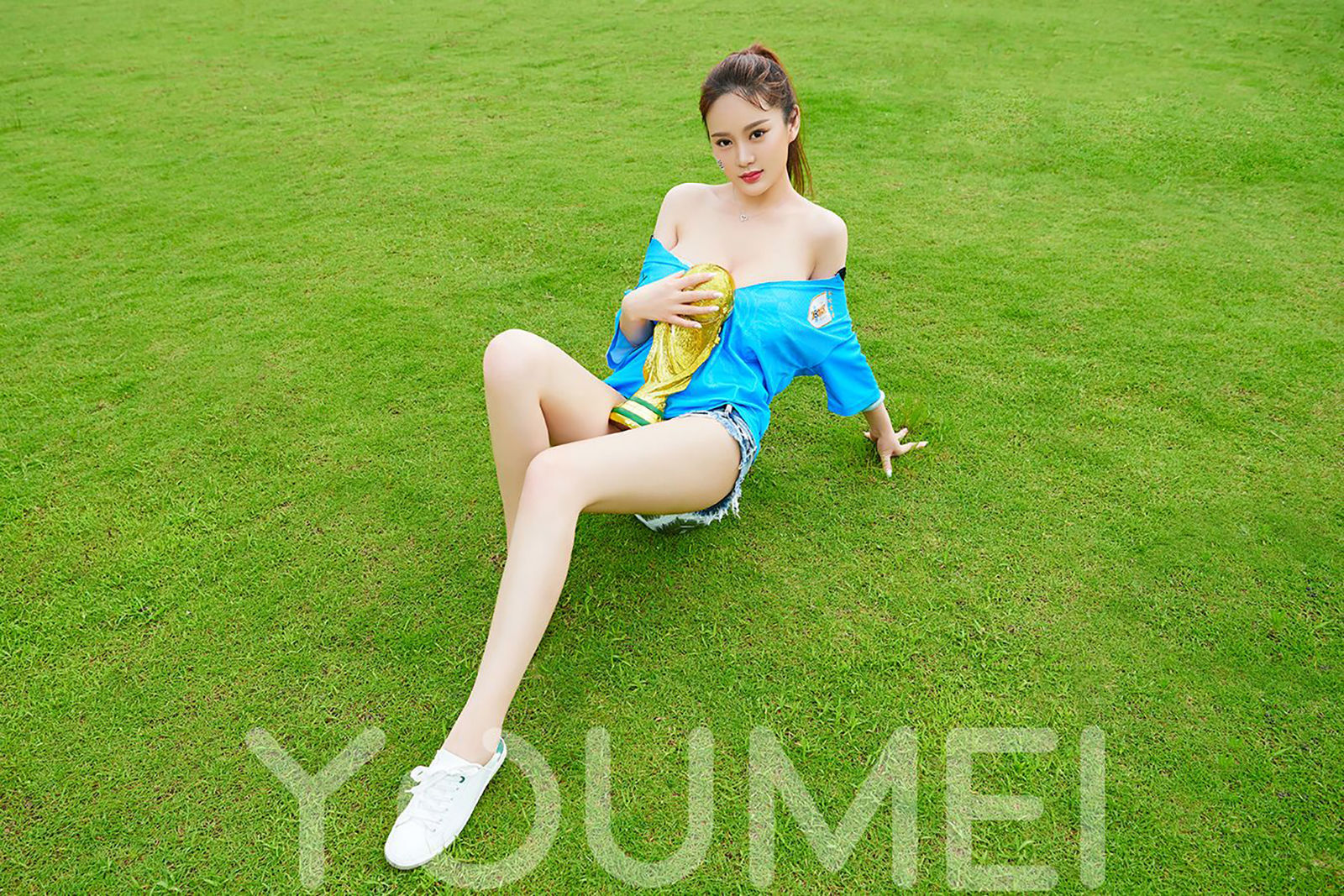 [尤美YouMei] Vol.028 易阳 铁血尤物/(22P)