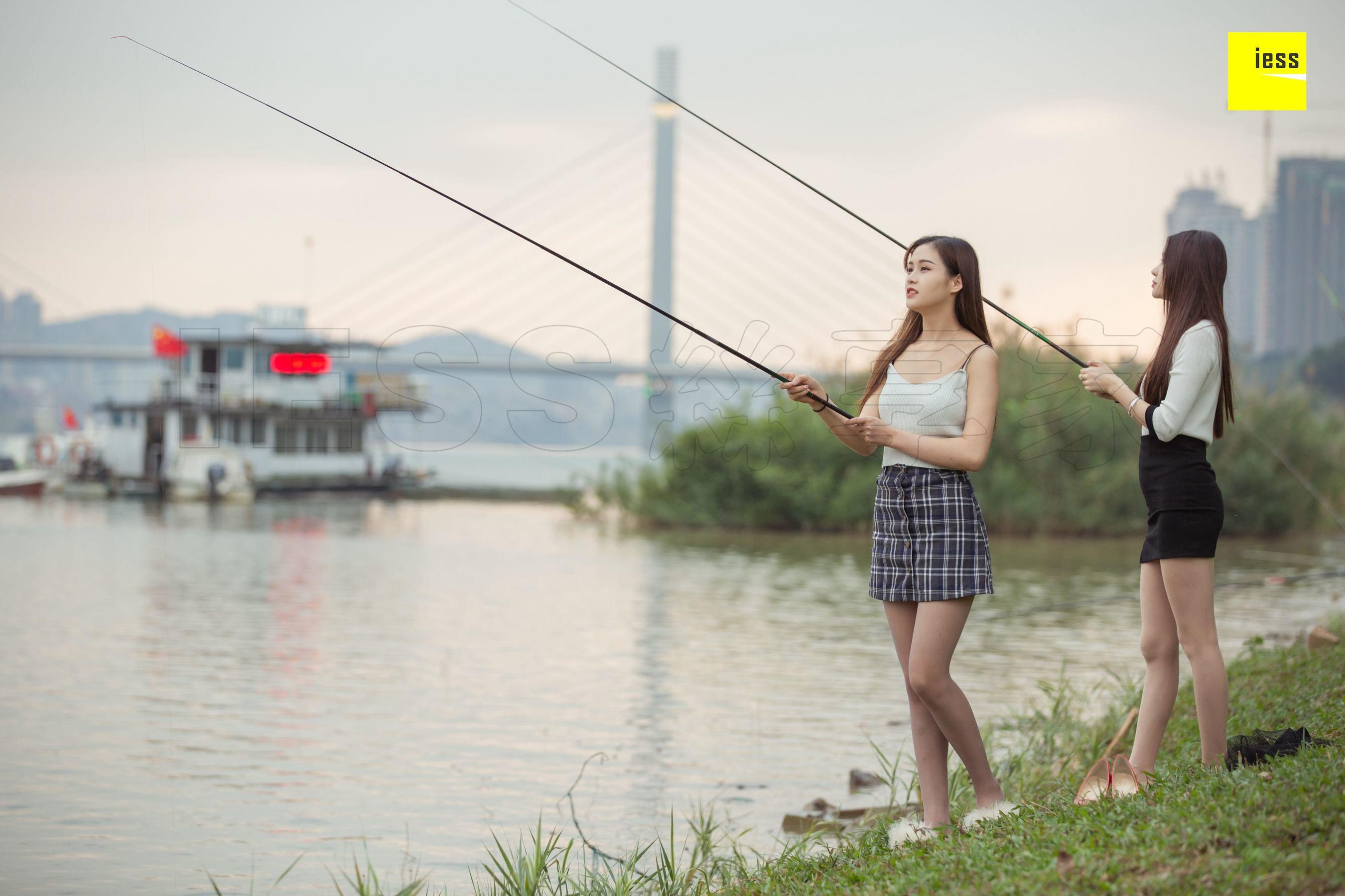 [异思趣向IESS]  模特：佳佳&九妹 《钓鱼还是钓丝？》/(97P)