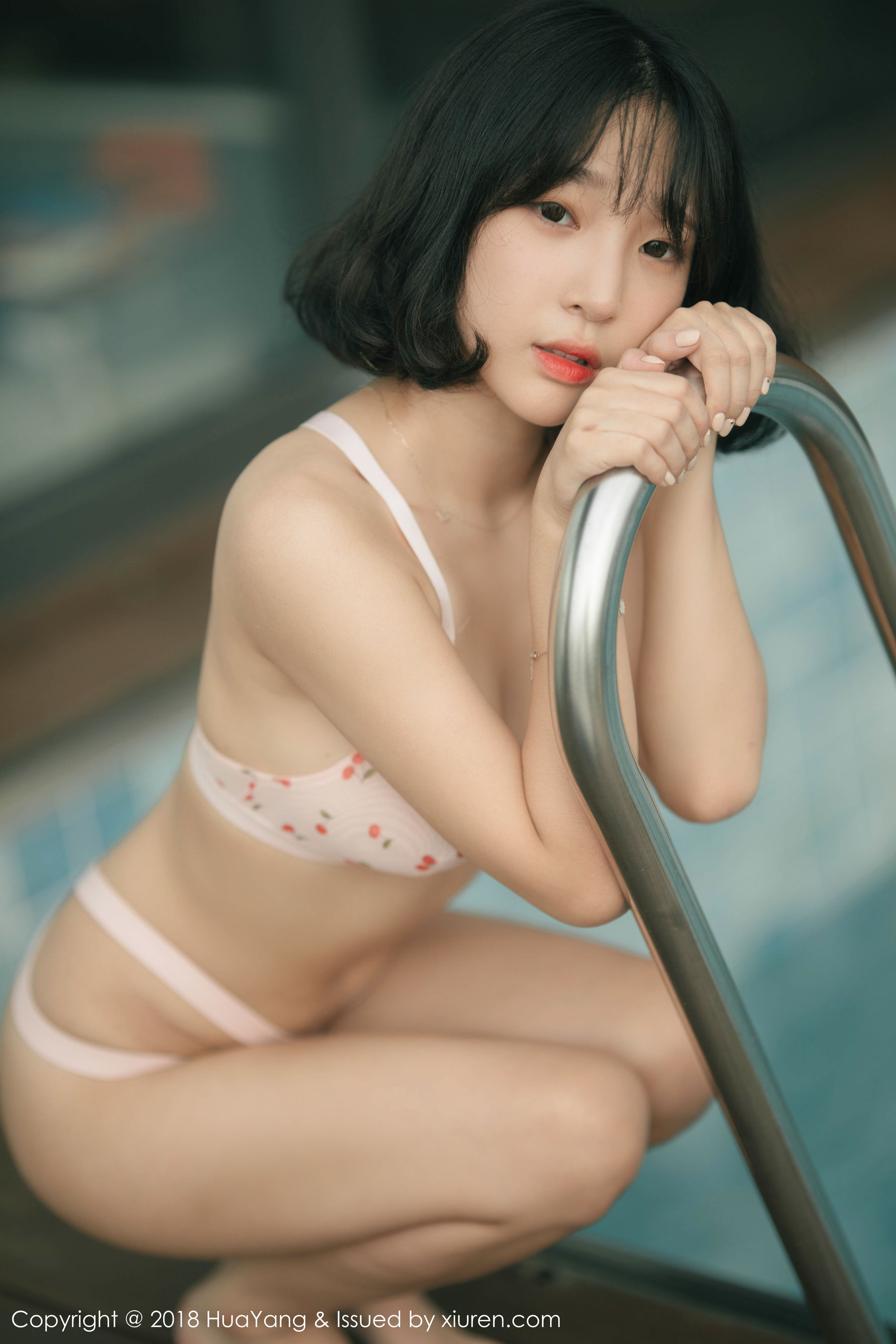 [花漾HuaYang] Vol.085 模特_卿卿/(45P)