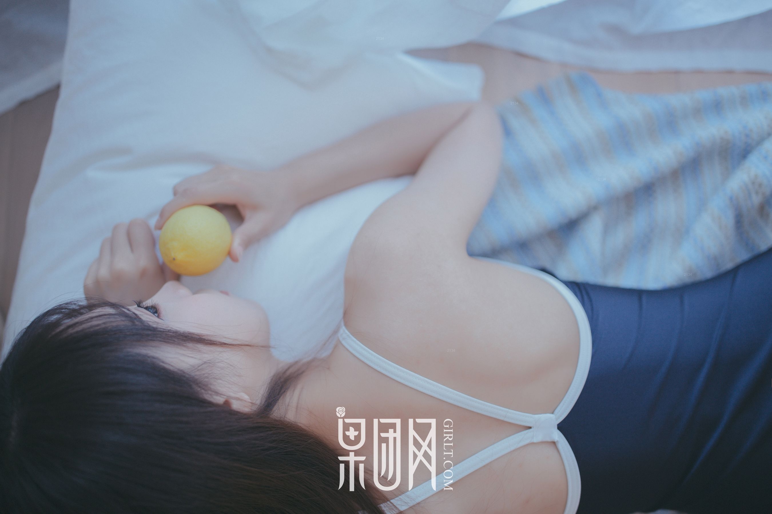 水花花不是水哗哗《邻家小妹陪你吃早餐！》 [果团Girlt]熊川纪信 No.028/(56P)