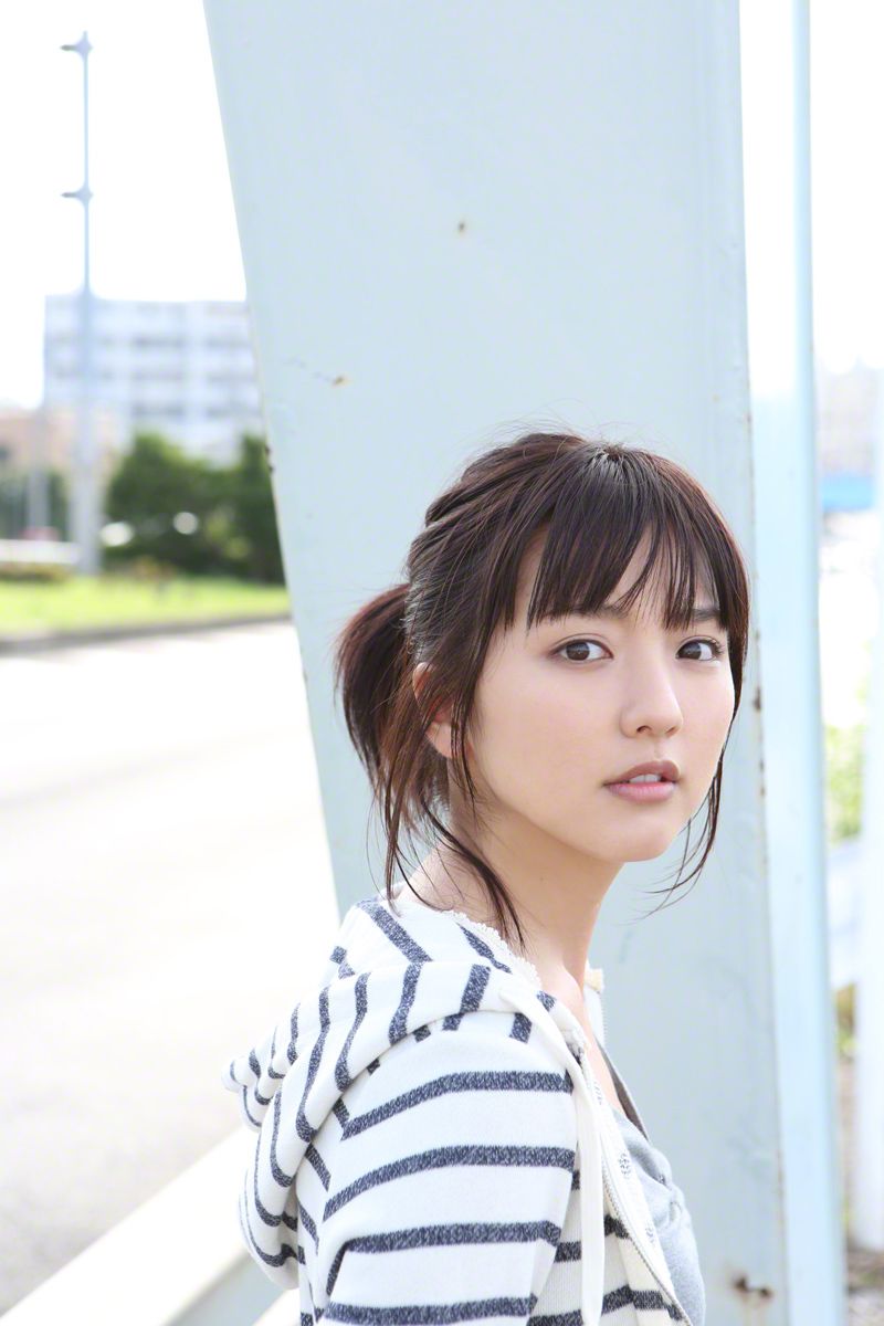 [Wanibooks] NO.131 Erina Mano 真野恵里菜/(180P)