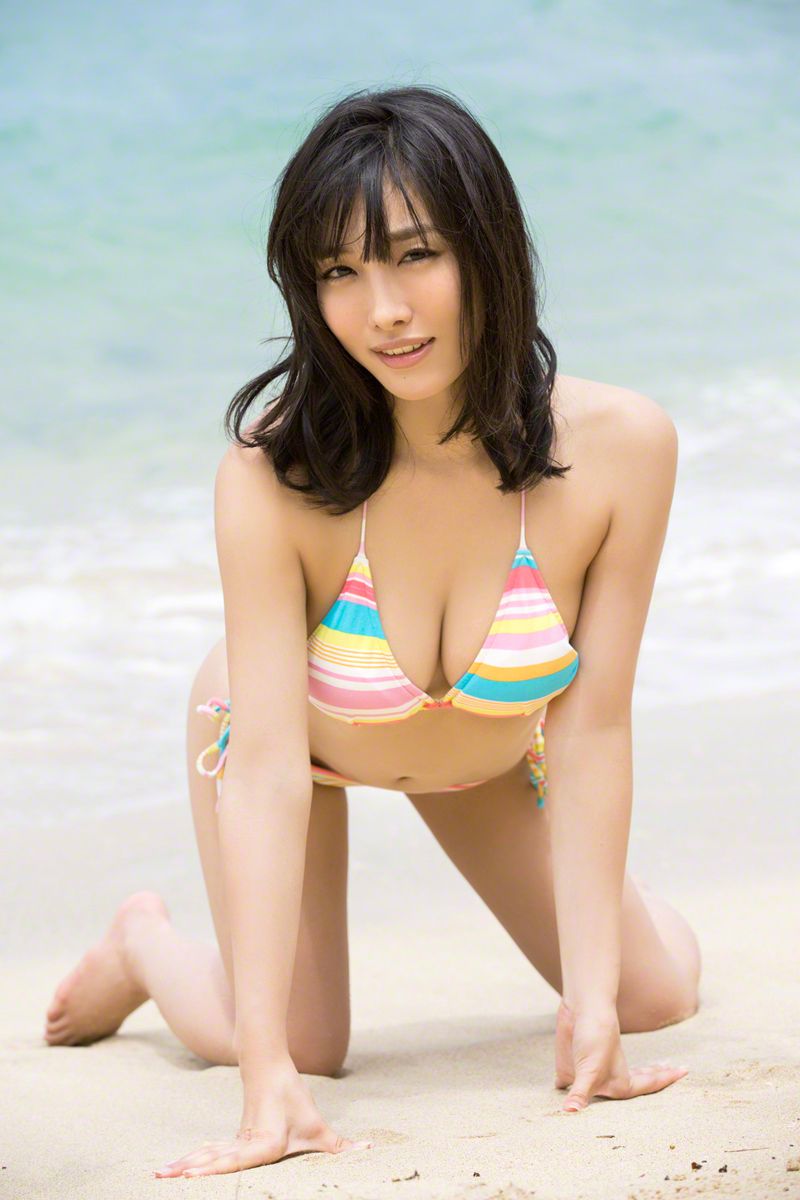 [Wanibooks] NO.127 Anna Konno 今野杏南/(194P)